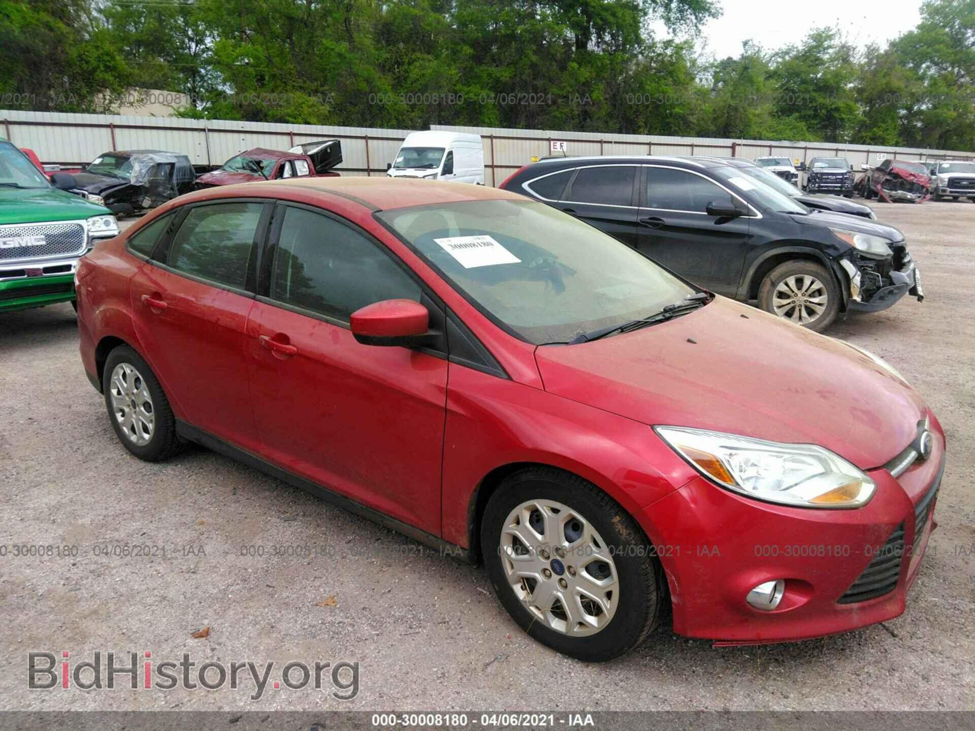Photo 1FAHP3F24CL428641 - FORD FOCUS 2012