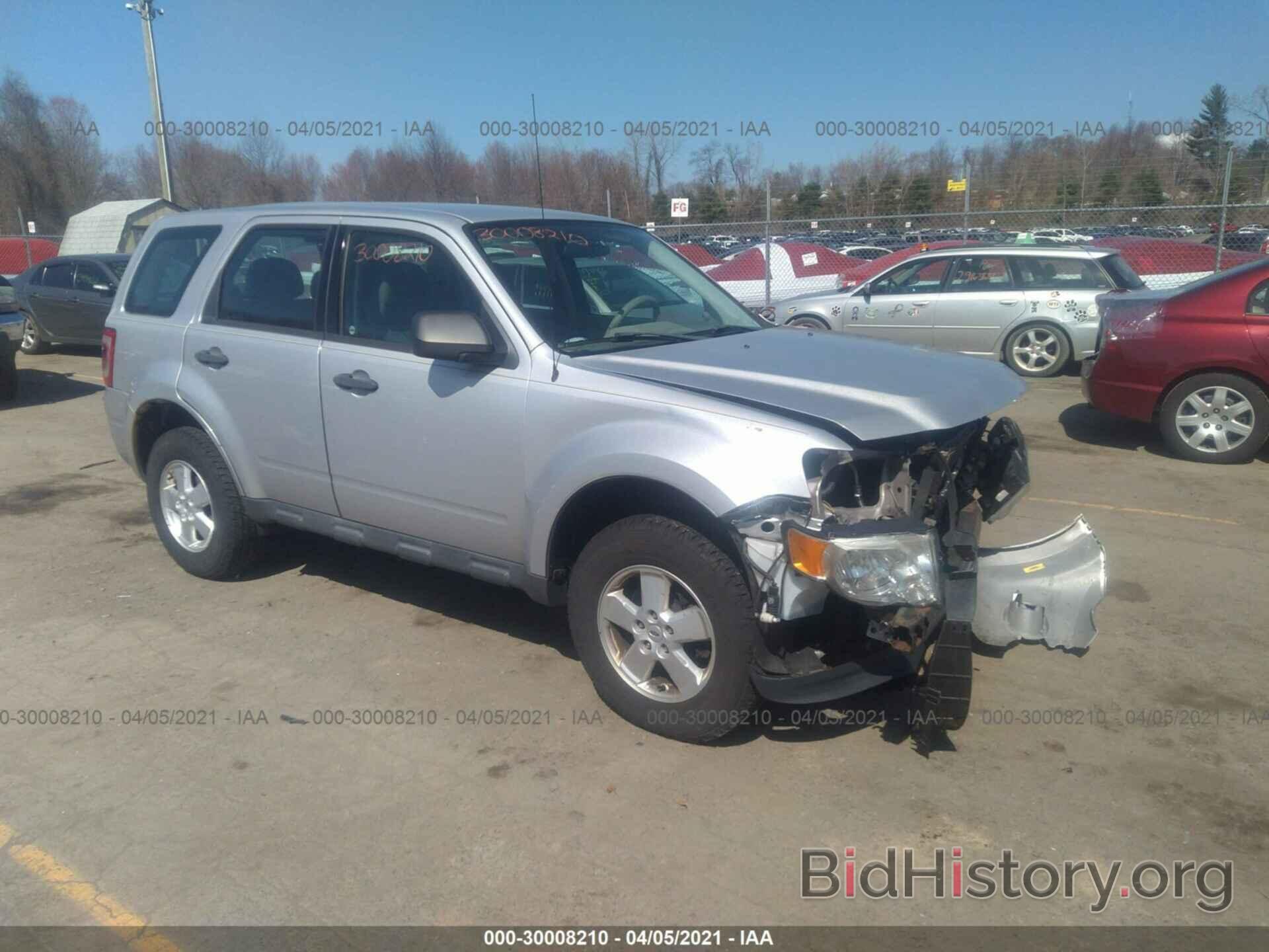 Photo 1FMCU0C7XBKC59222 - FORD ESCAPE 2011