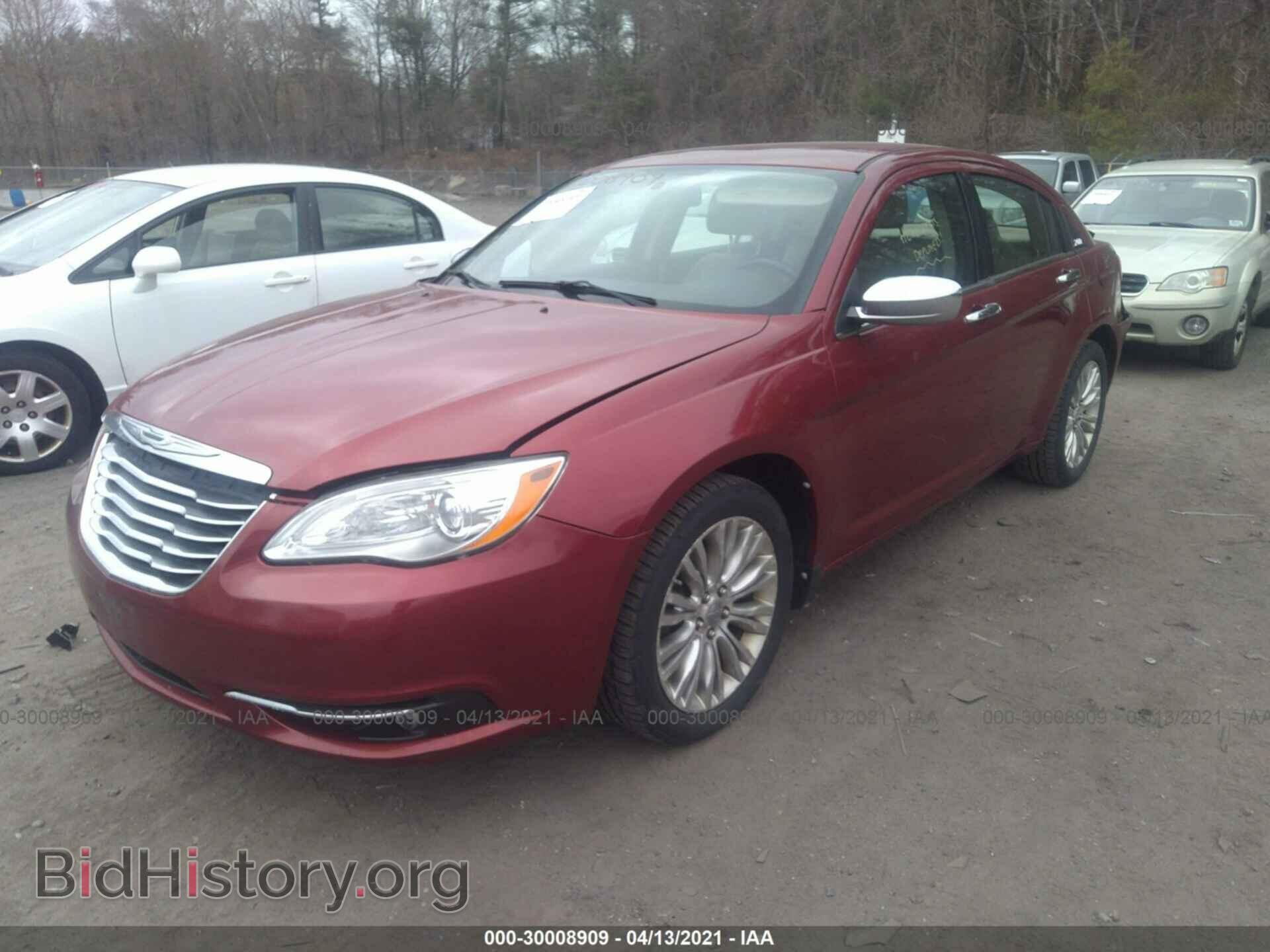 2012 CHRYSLER 200 - VIN: 1C3CCBCG4CN123000 - Фото 2