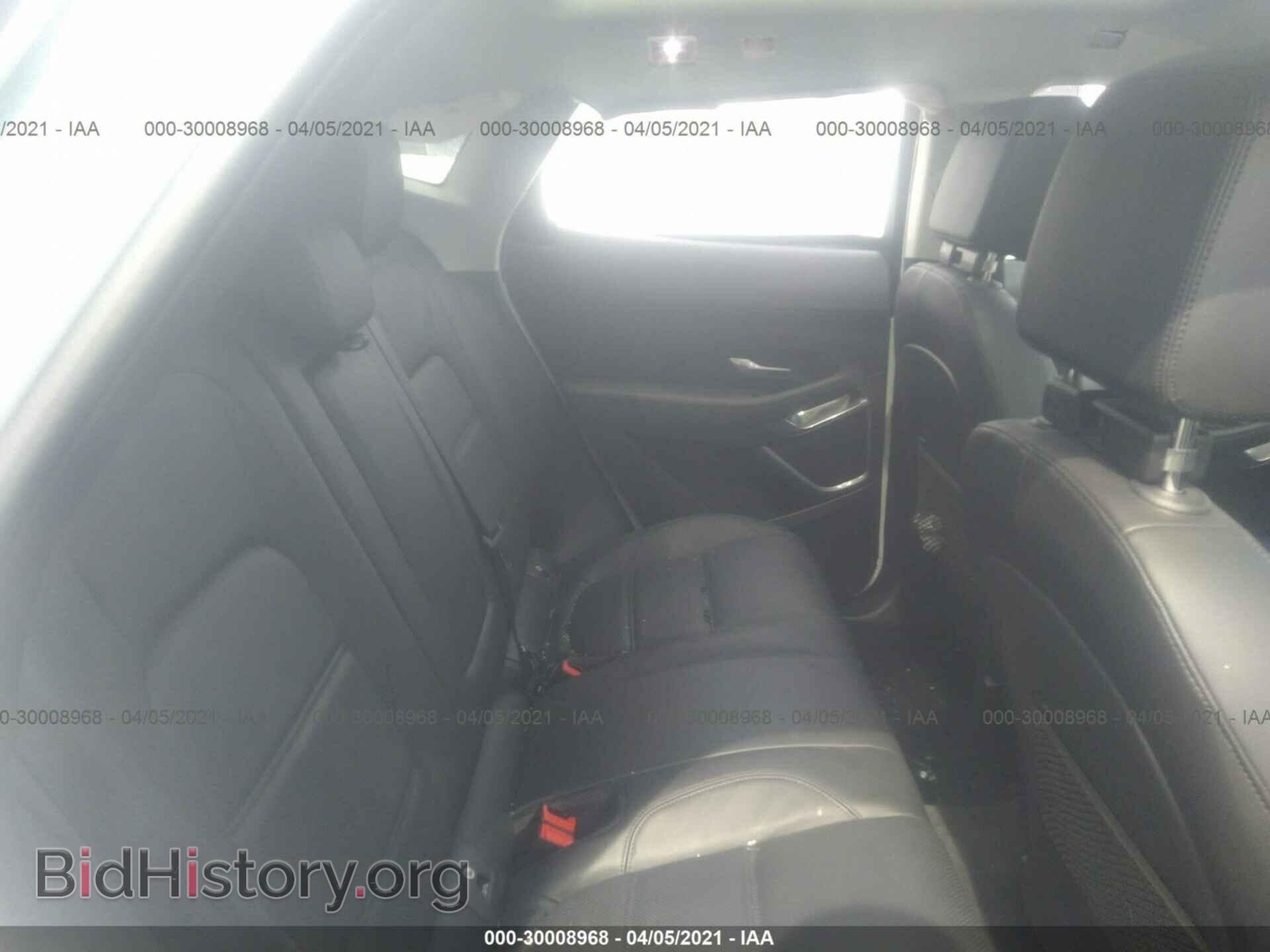 2020 JAGUAR E-PACE - VIN: SADFK2FX3L1008388 - Photo 8