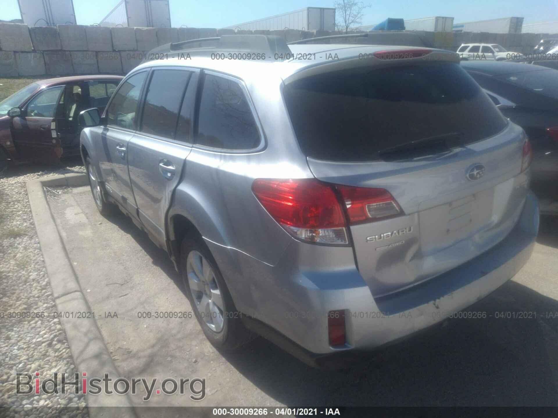 2012 SUBARU OUTBACK - VIN: 4S4BRCGC9C3284792 - Фото 3