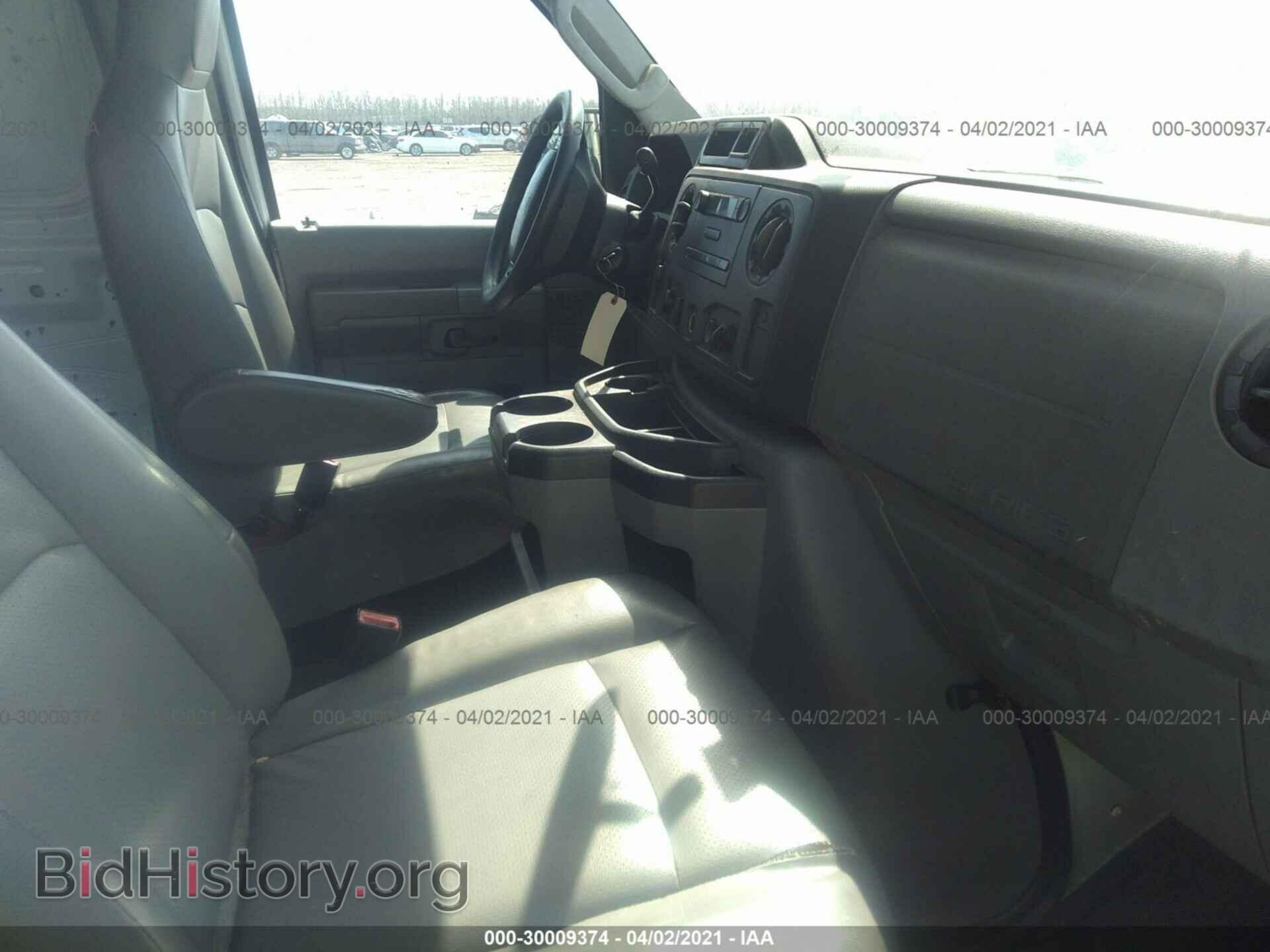 2011 FORD ECONOLINE CARGO VAN - VIN: 1FTNE2EL0BDA74651 - Фото 5