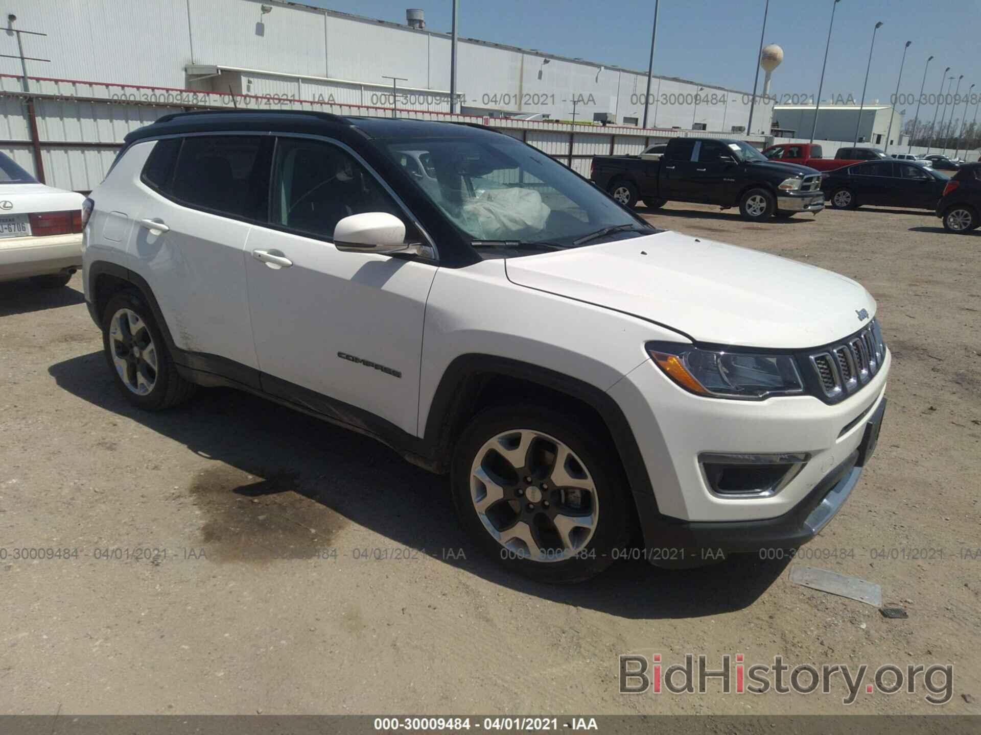 Photo 3C4NJCCBXLT107971 - JEEP COMPASS 2020