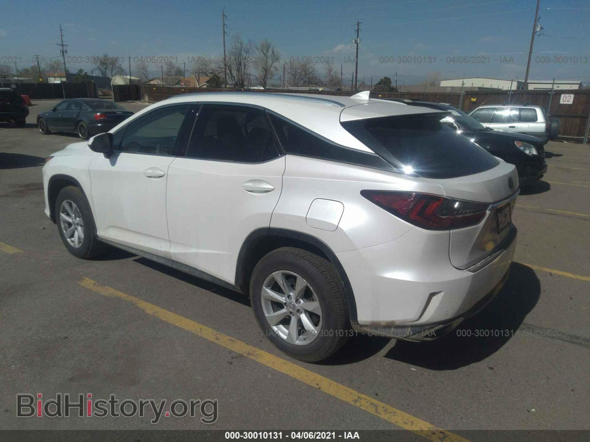 2017 LEXUS RX - VIN: 2T2BZMCA2HC067495 - Фото 3
