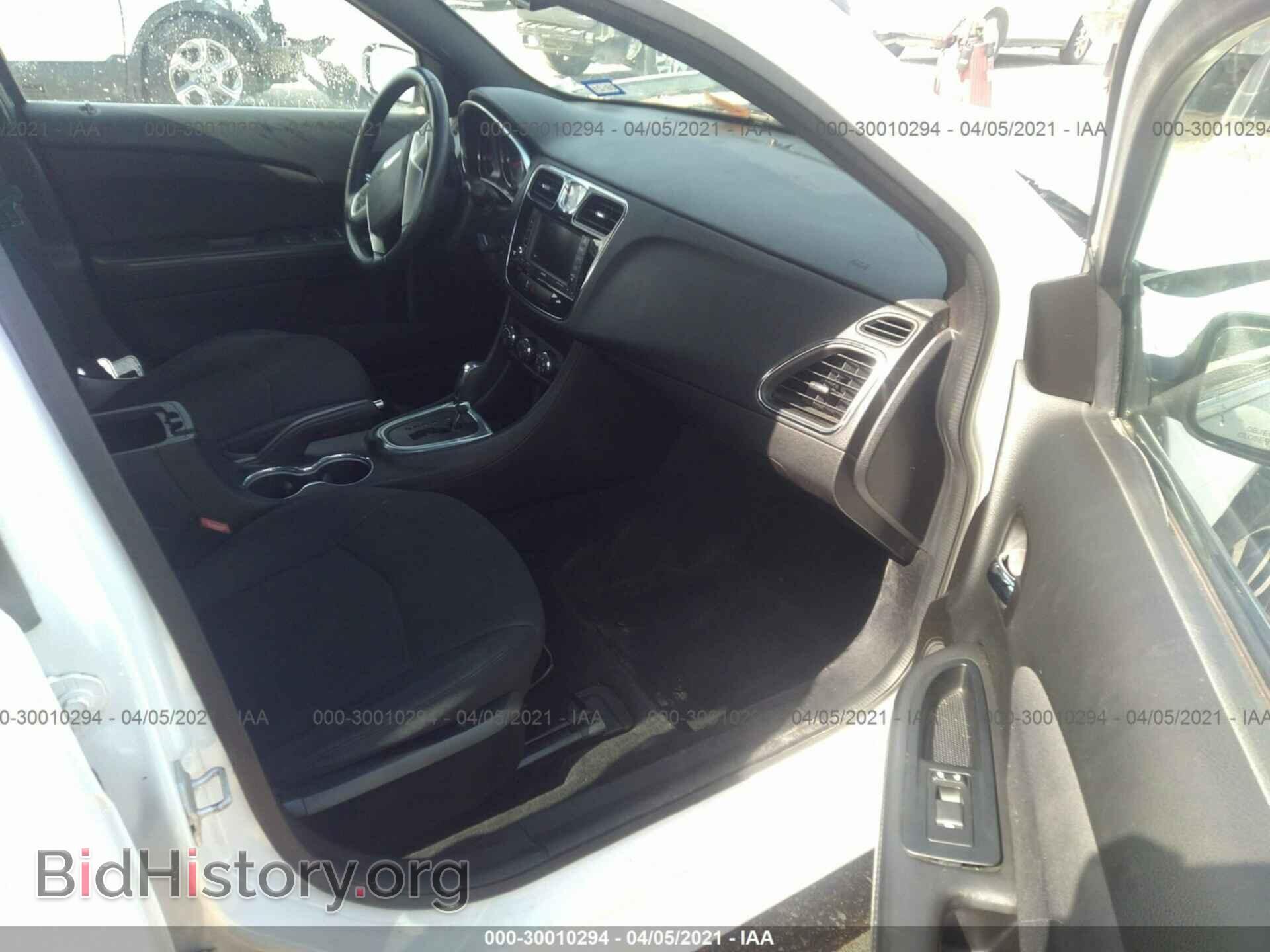 2013 CHRYSLER 200 - VIN: 1C3CCBBB9DN736205 - Фото 5