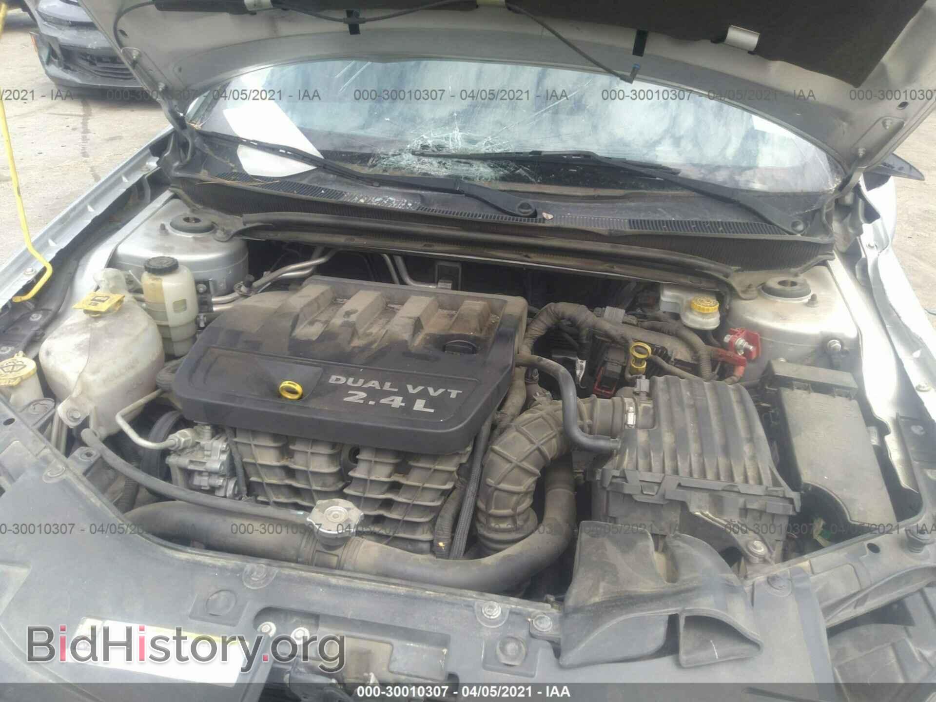 2012 CHRYSLER 200 - VIN: 1C3CCBAB9CN100884 - Photo 10