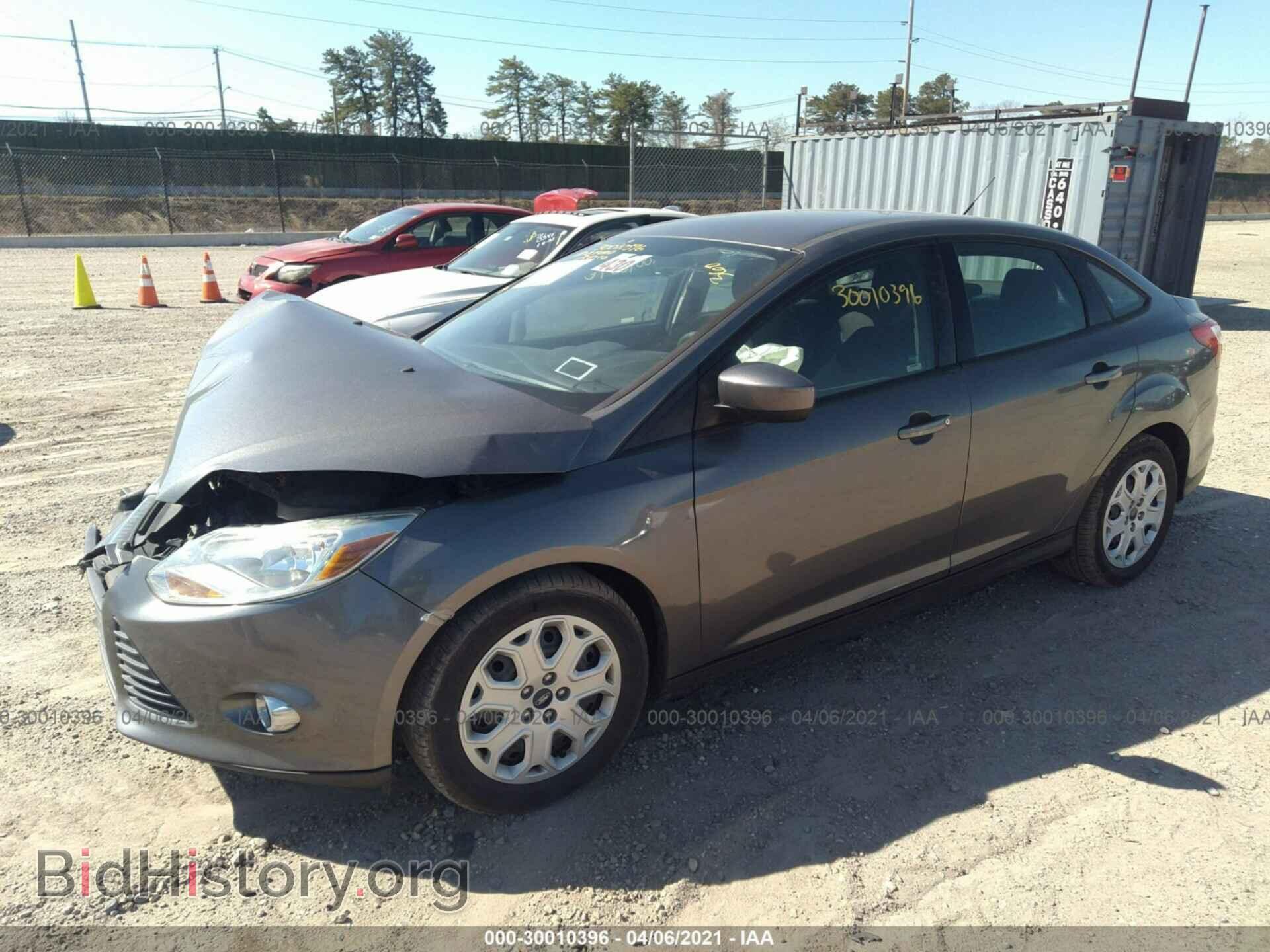 2012 FORD FOCUS - VIN: 1FAHP3F23CL466135 - Фото 2