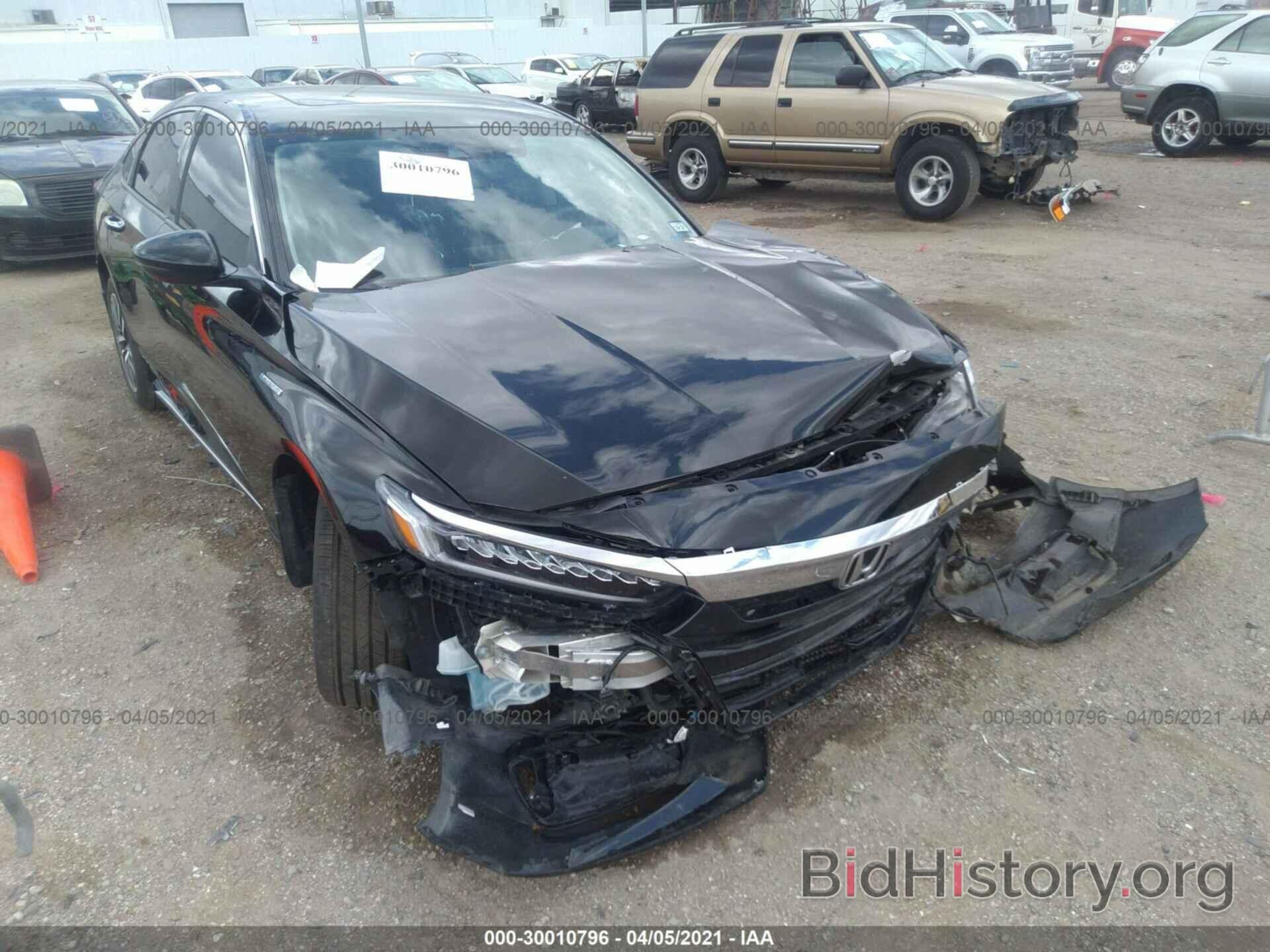 Photo 1HGCV3F92KA012185 - HONDA ACCORD HYBRID 2019