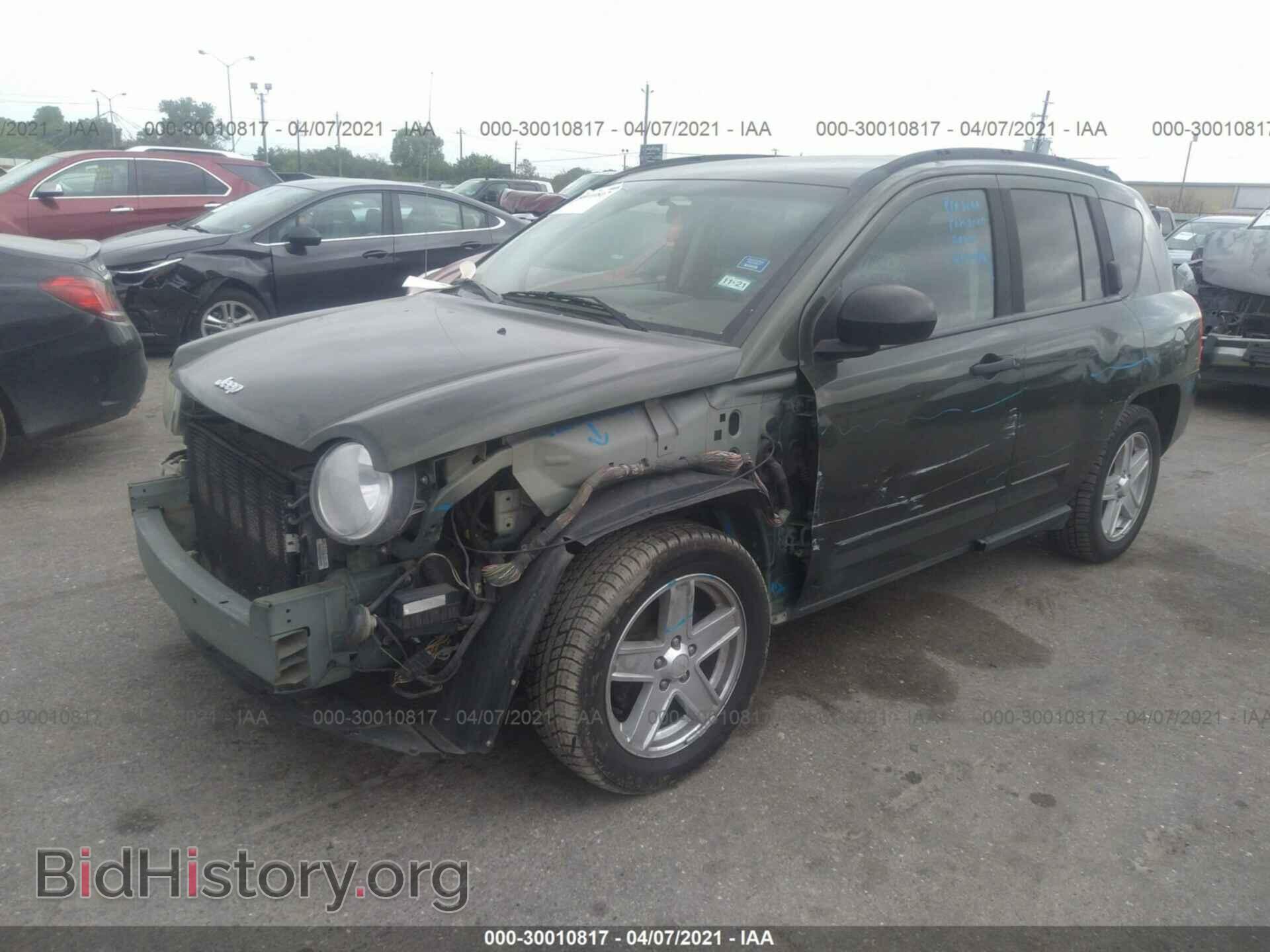 2007 JEEP COMPASS - VIN: 1J8FF47W37D355511 - Фото 2