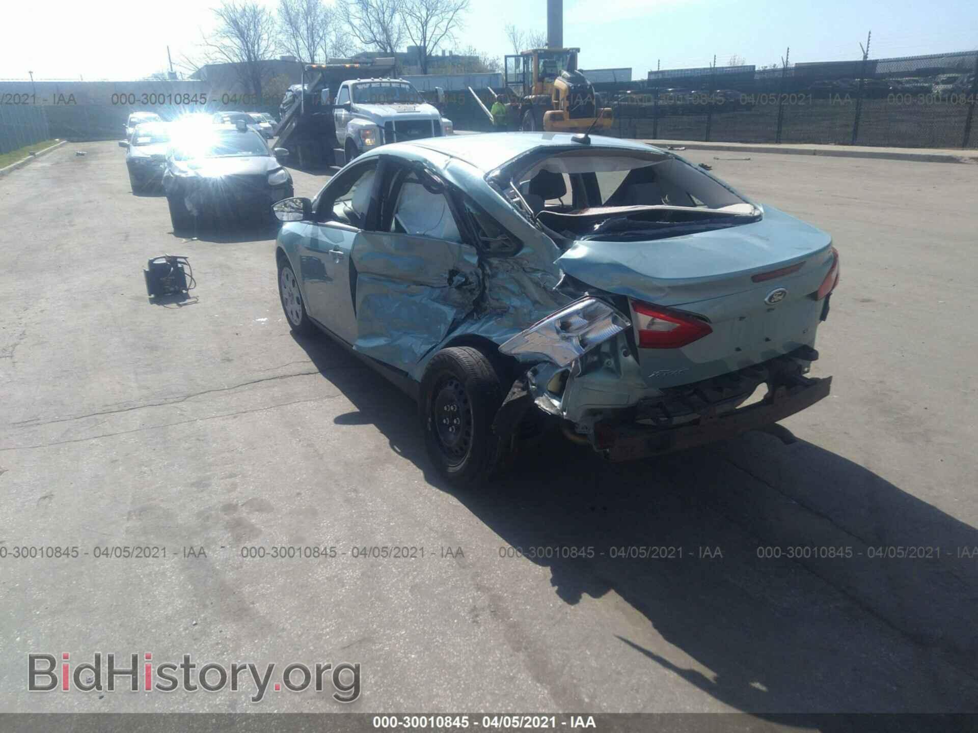2012 FORD FOCUS - VIN: 1FAHP3F28CL224098 - Фото 3
