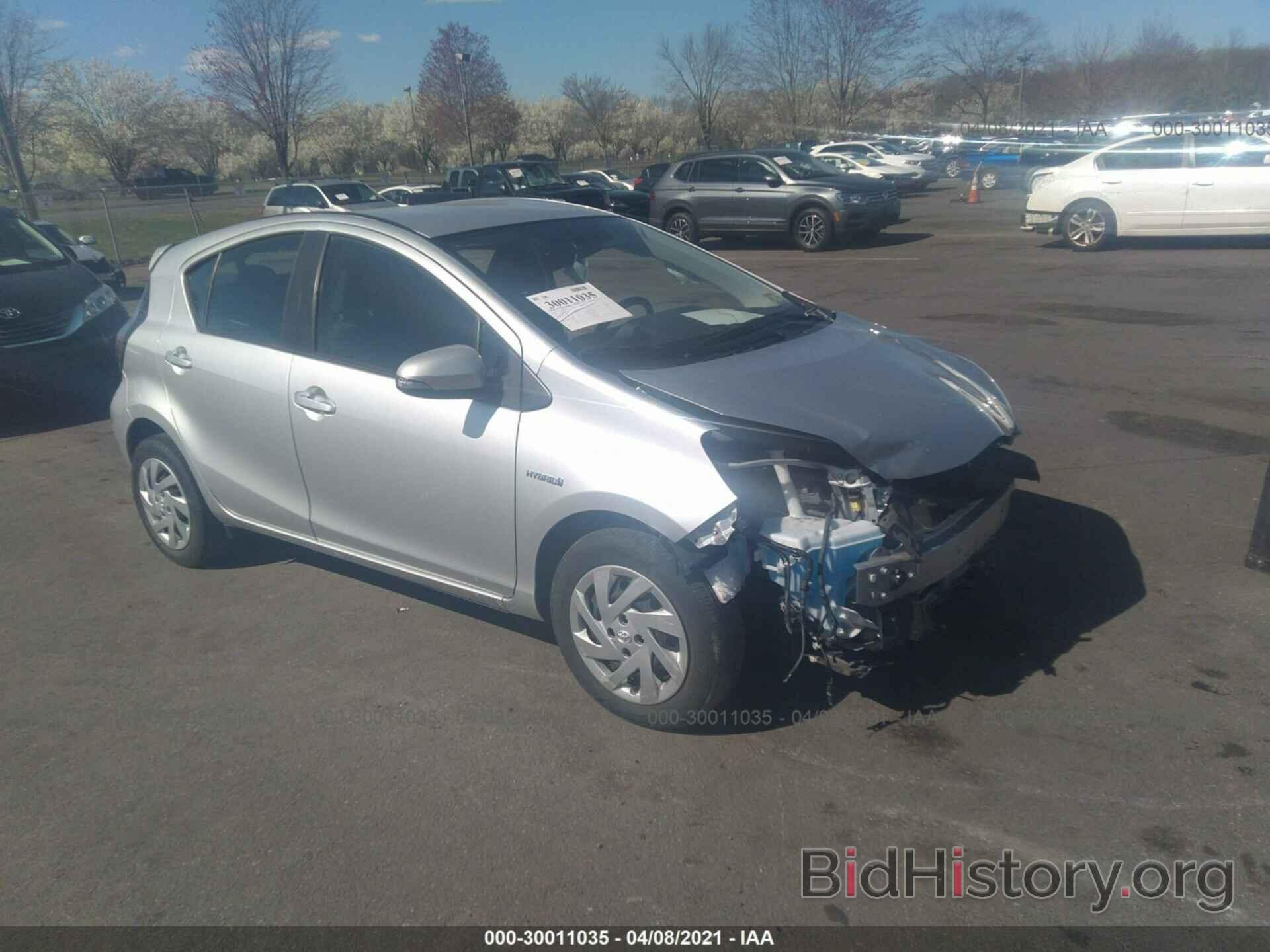 Photo JTDKDTB36F1104193 - TOYOTA PRIUS C 2015