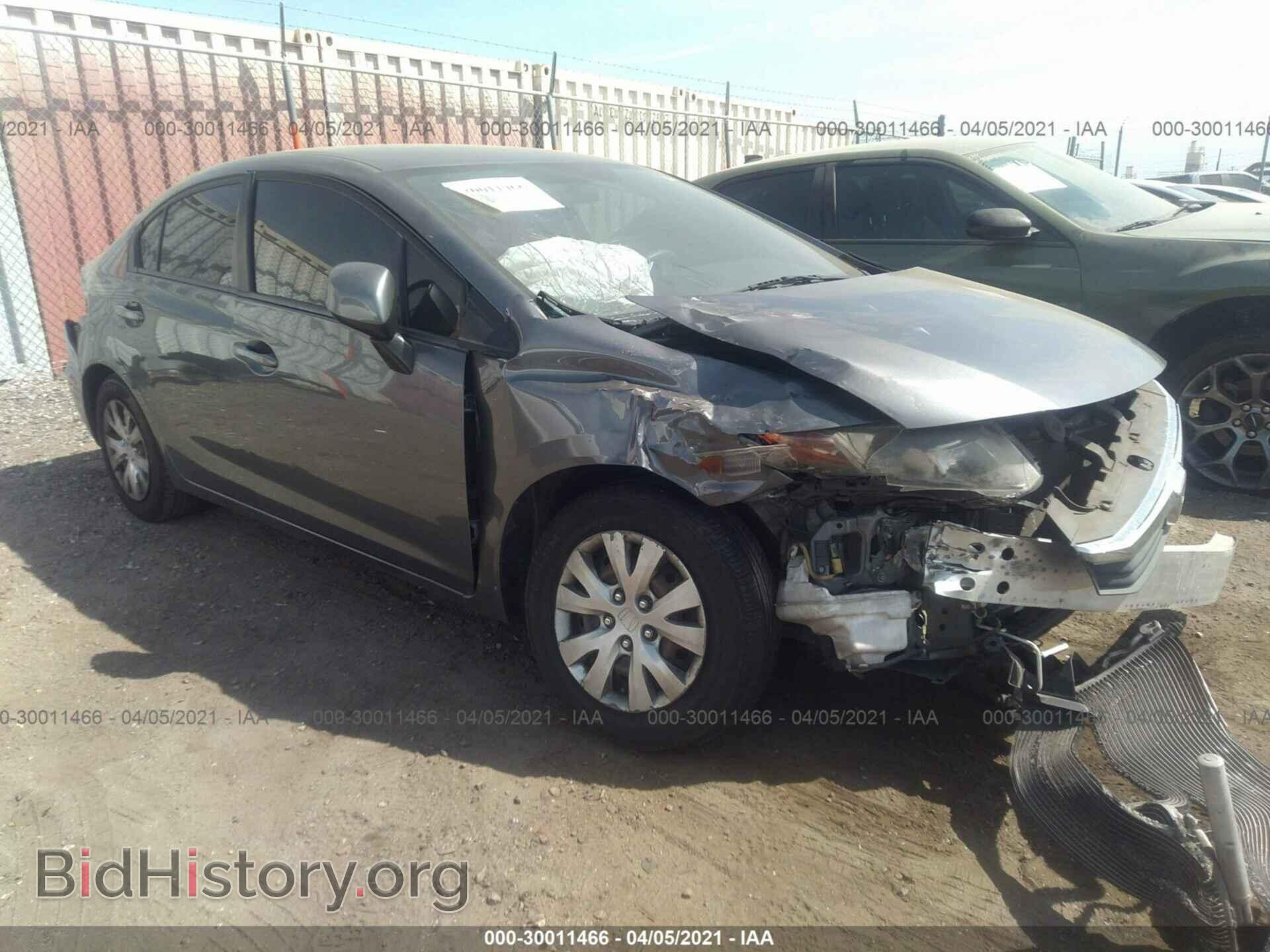 Photo 19XFB2F52CE336876 - HONDA CIVIC SDN 2012