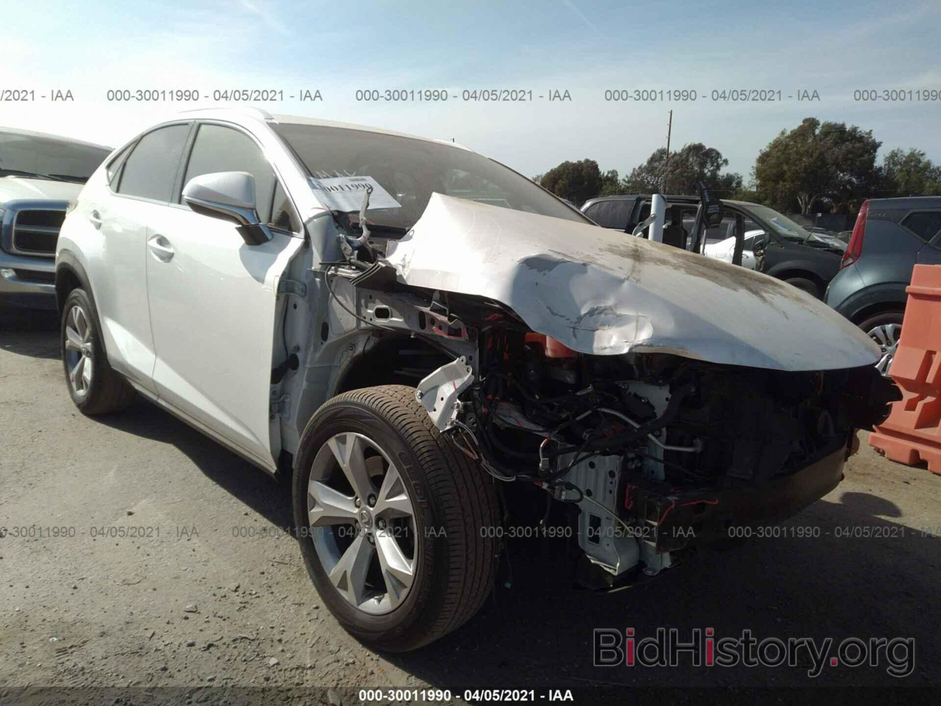 Photo JTJYARBZ0H2084334 - LEXUS NX 2017