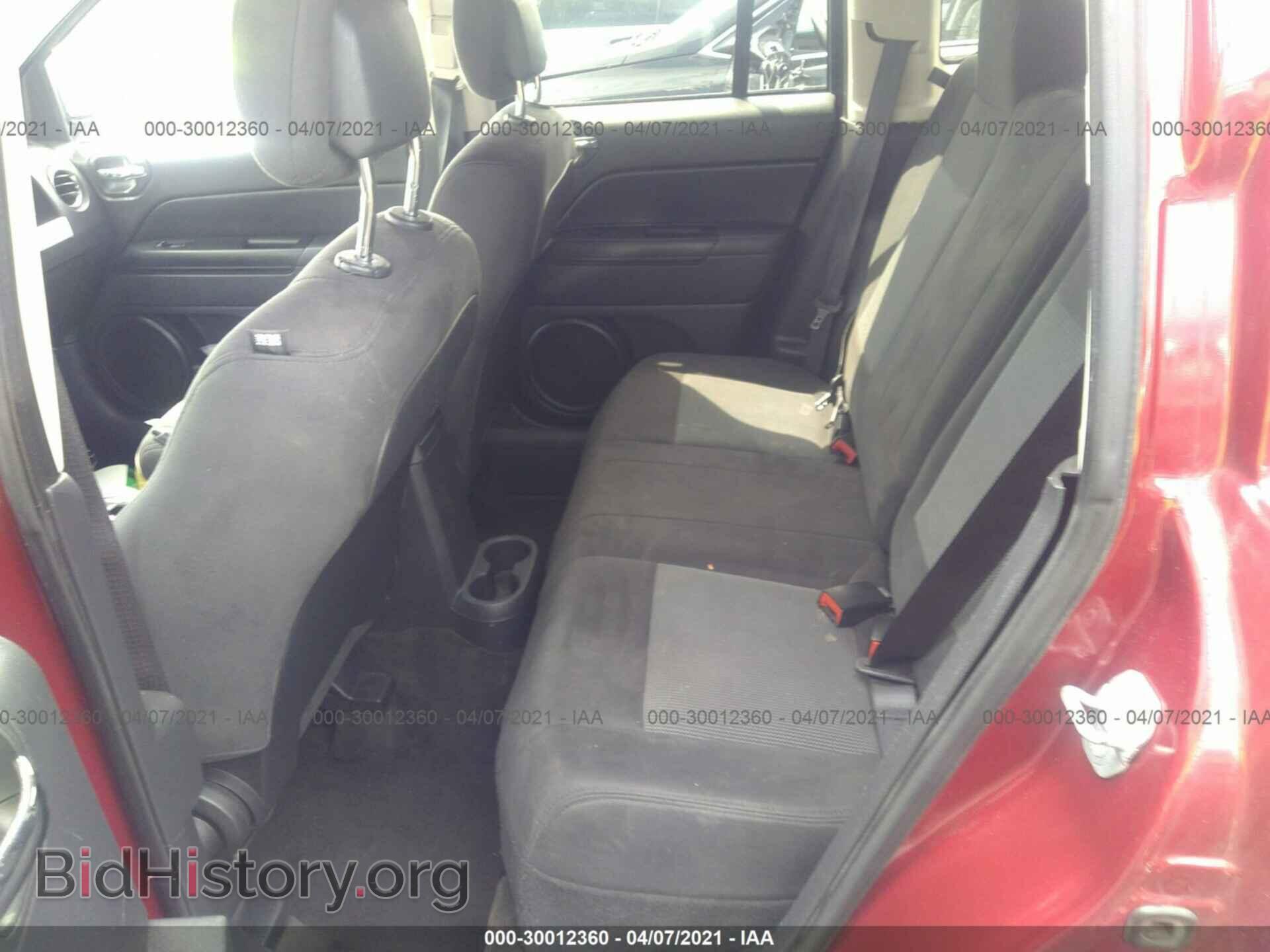 2016 JEEP COMPASS - VIN: 1C4NJDBB2GD509518 - Фото 8