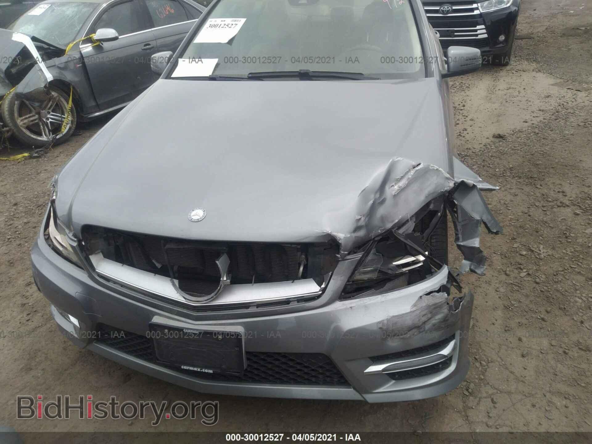 2013 MERCEDES-BENZ C-CLASS - VIN: WDDGF8AB0DA885673 - Фото 6