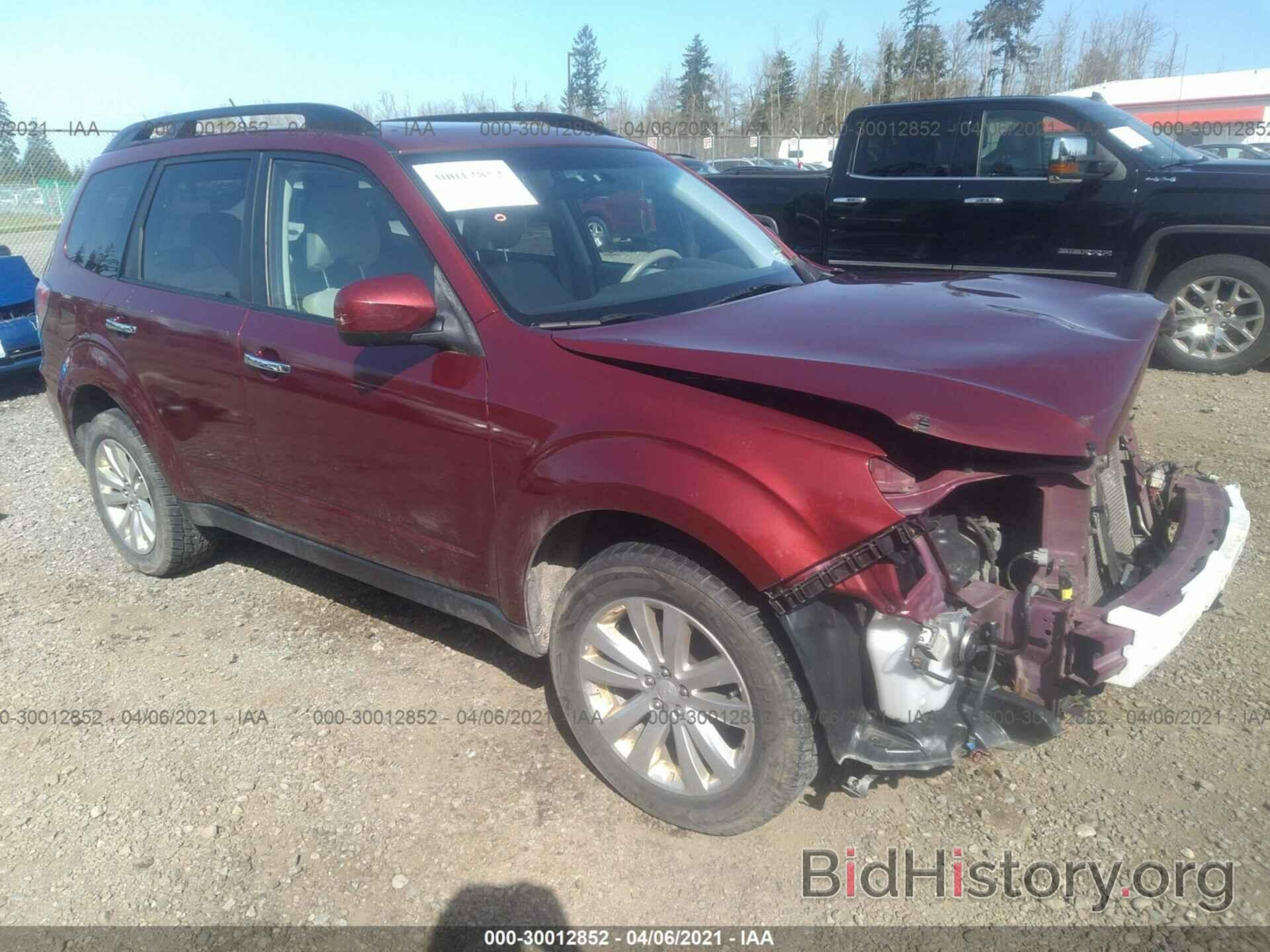 Photo JF2SHADC0DH439638 - SUBARU FORESTER 2013