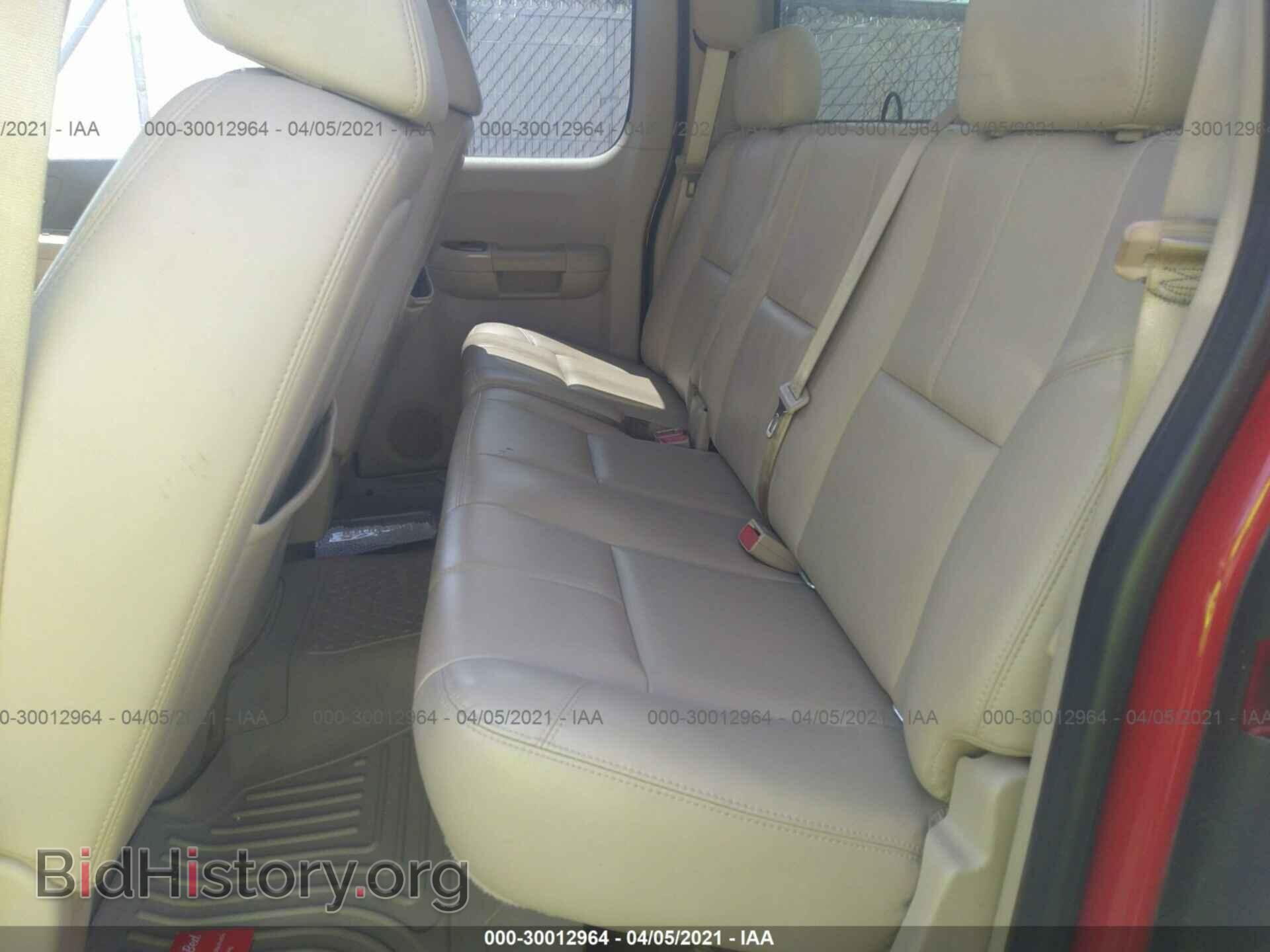 2007 GMC SIERRA 1500 - VIN: 2GTEK19J371722045 - Фото 8