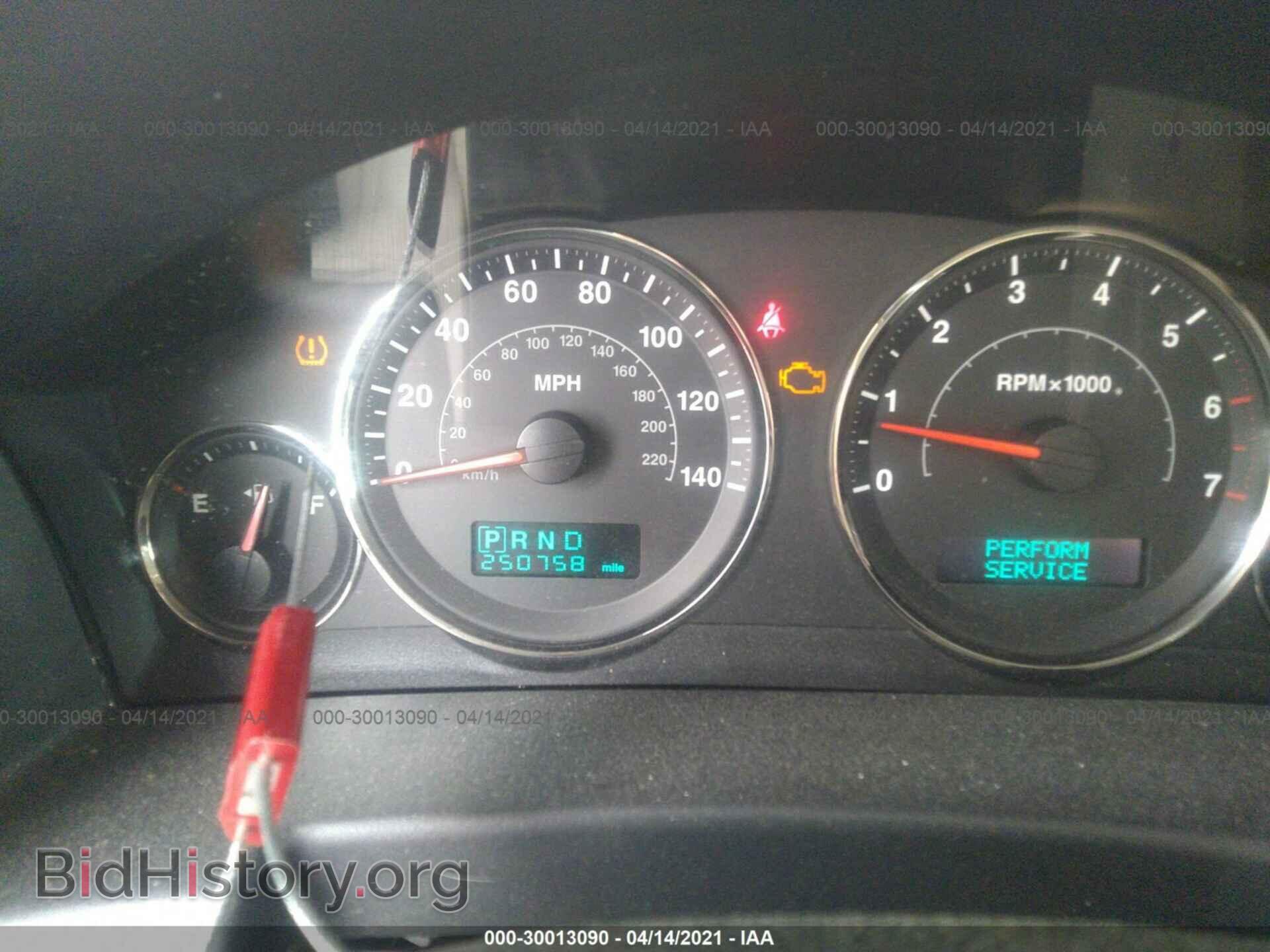 2006 JEEP COMMANDER - VIN: 1J8HG58206C198564 - Фото 7