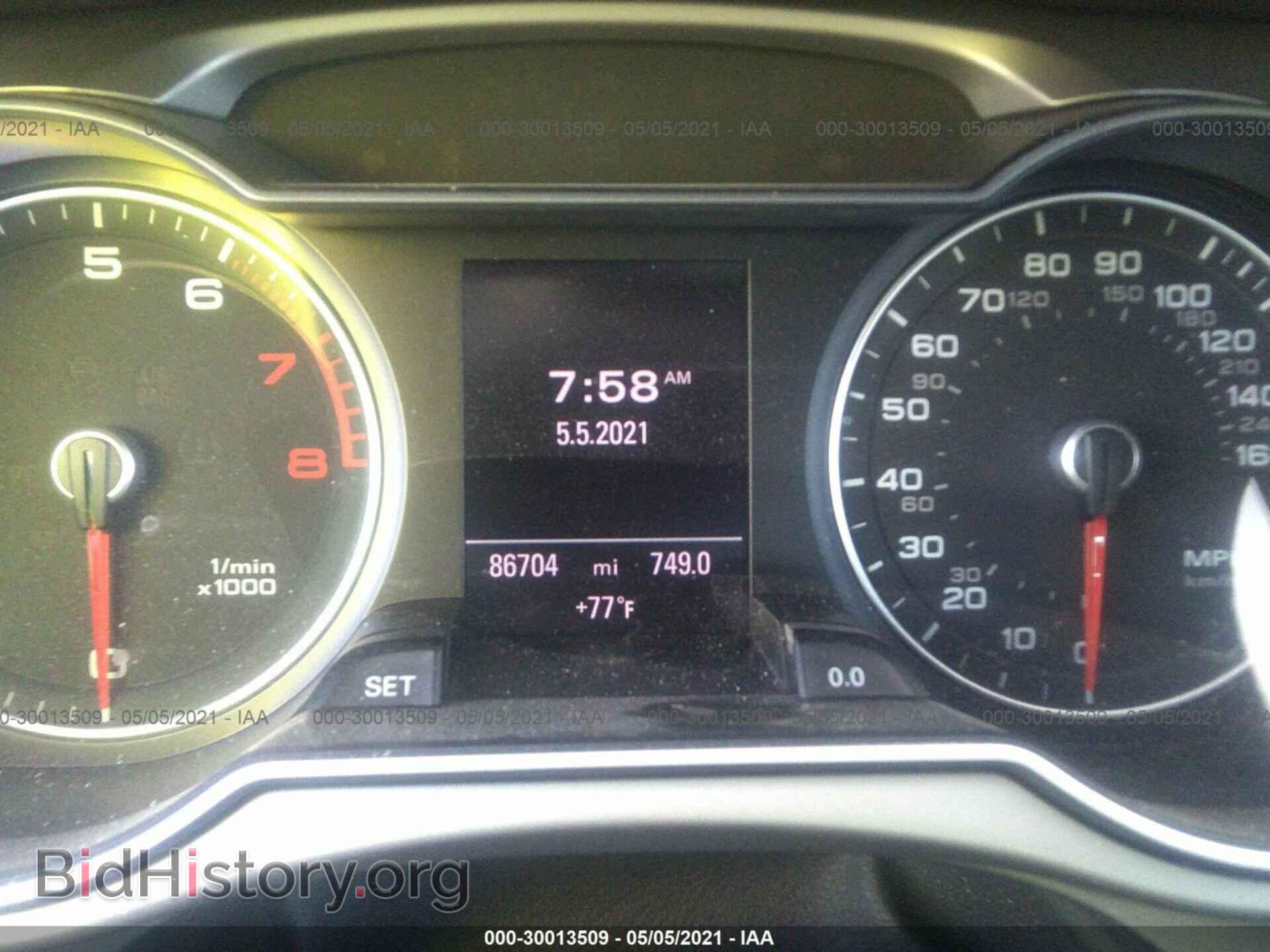 2013 AUDI A4 - VIN: WAUKFAFL9DN045863 - Фото 7