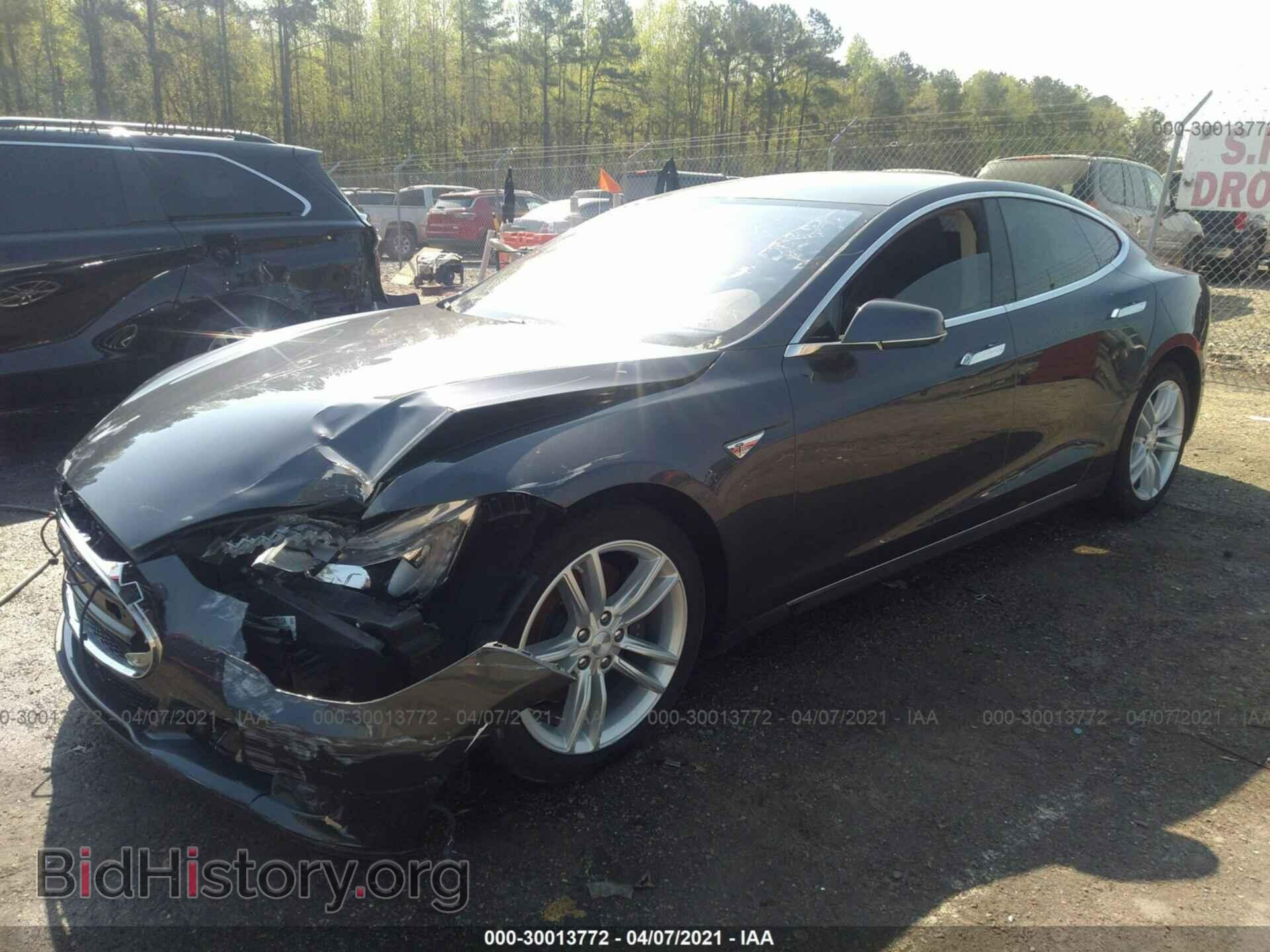 2015 TESLA MODEL S - VIN: 5YJSA1E29FF119682 - Фото 2