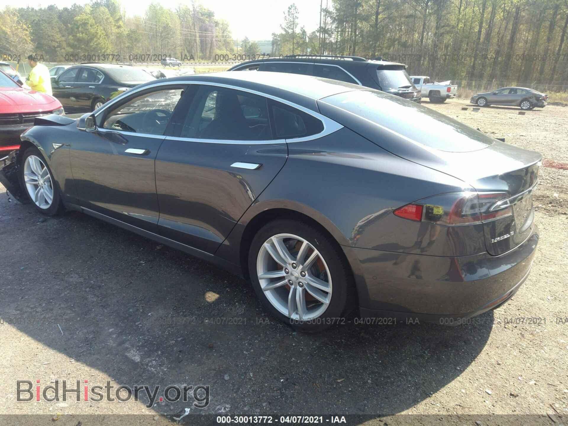 2015 TESLA MODEL S - VIN: 5YJSA1E29FF119682 - Фото 3