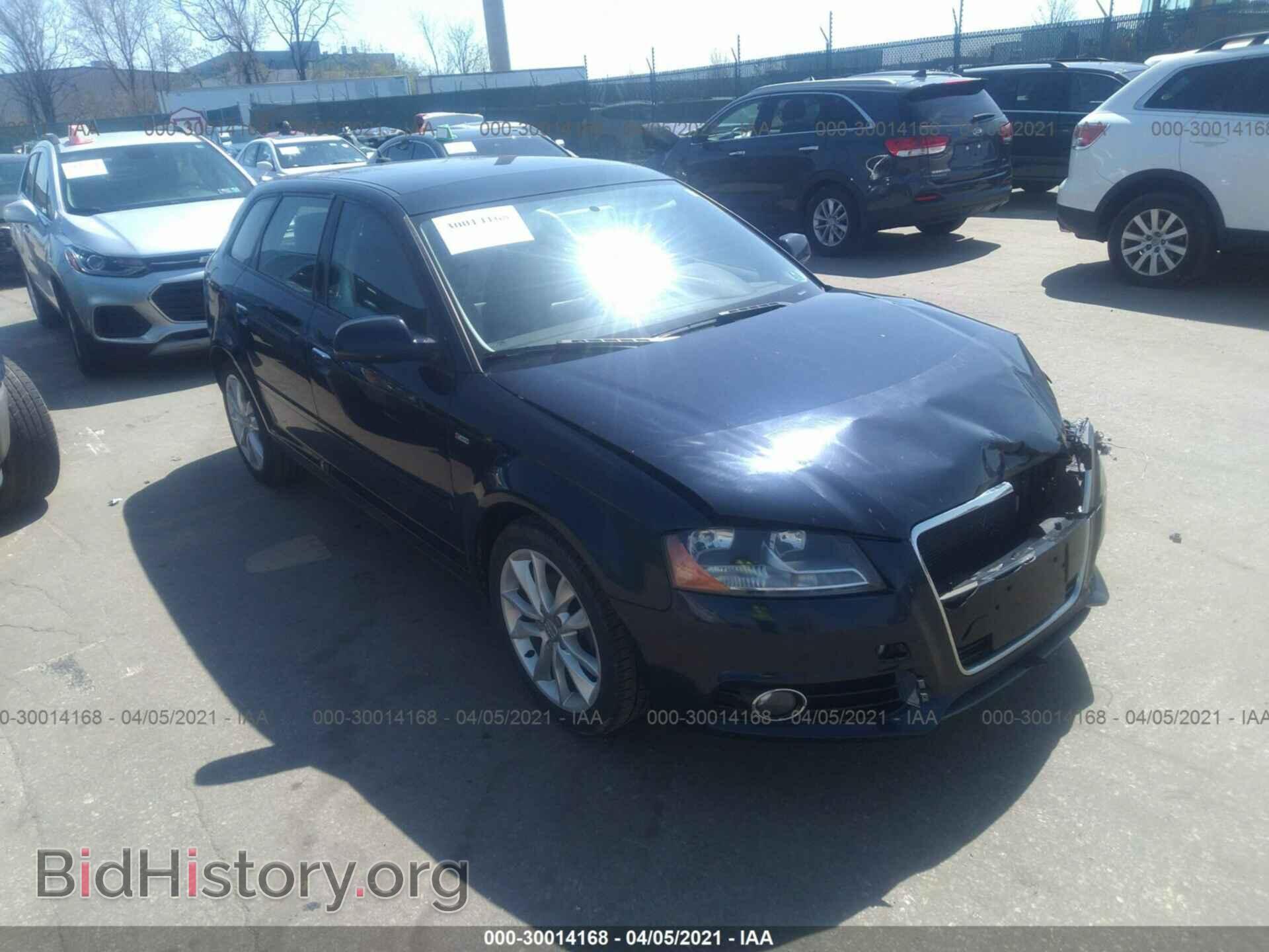 Photo WAUBJAFM2CA158194 - AUDI A3 2012