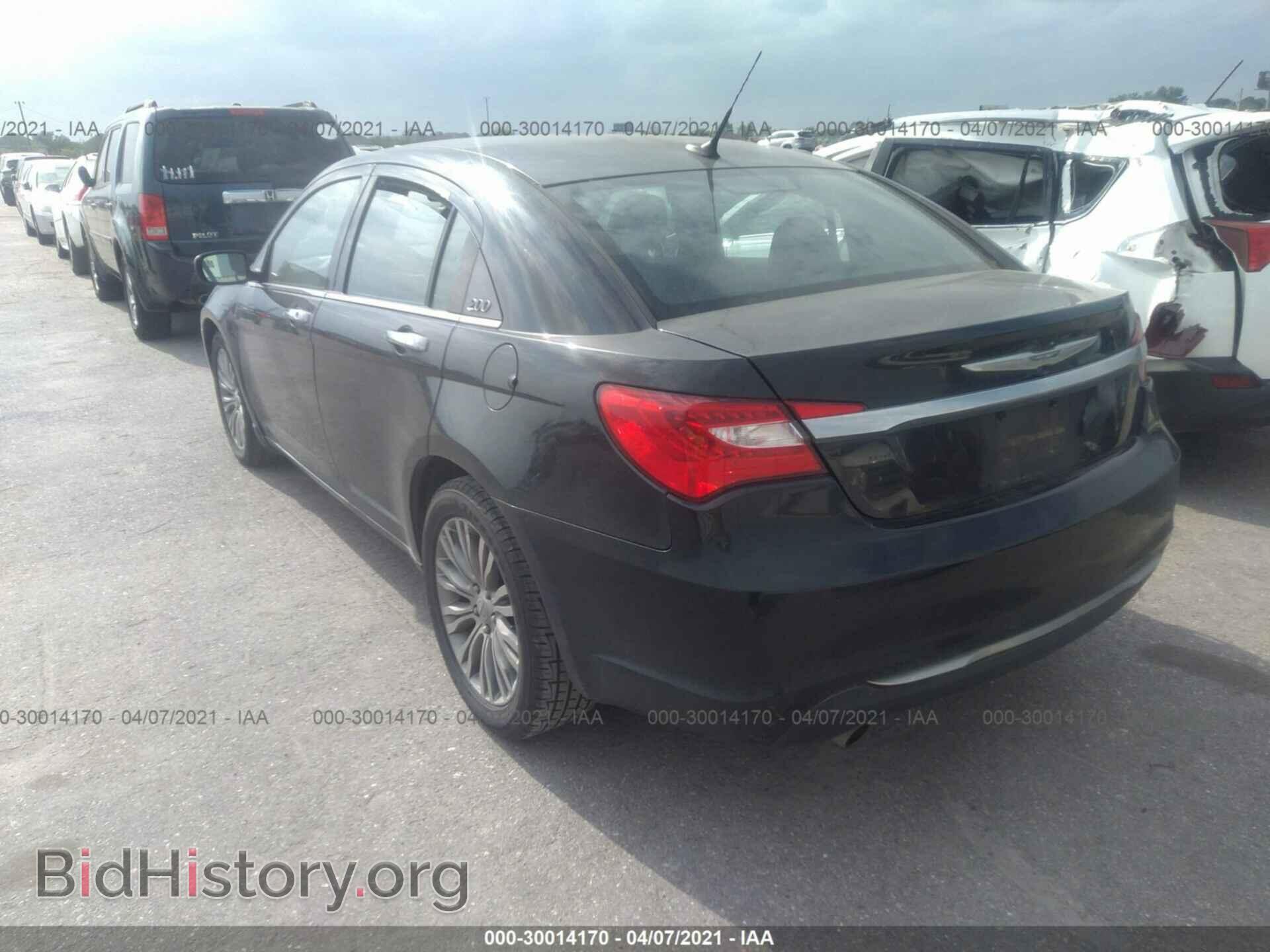 2011 CHRYSLER 200 - VIN: 1C3BC2FG6BN516129 - Фото 3