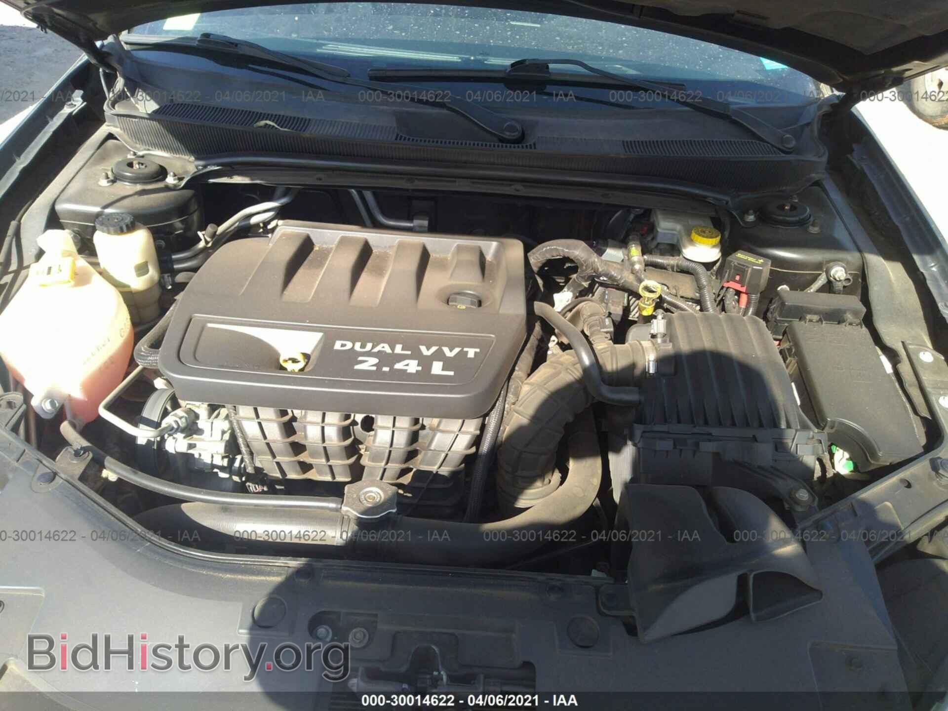 2013 CHRYSLER 200 - VIN: 1C3CCBBB2DN666224 - Фото 10