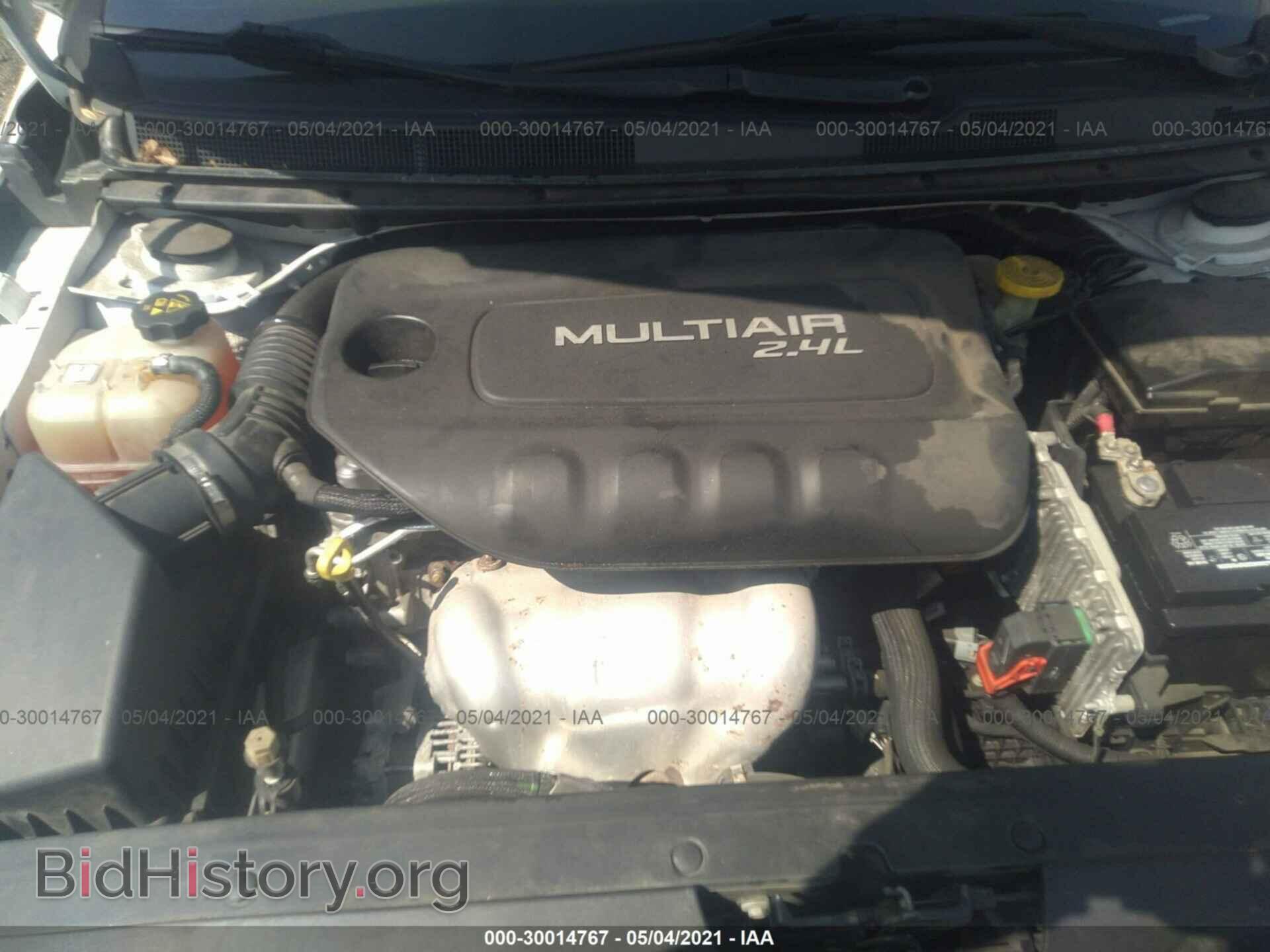 2015 CHRYSLER 200 - VIN: 1C3CCCAB8FN701083 - Photo 10