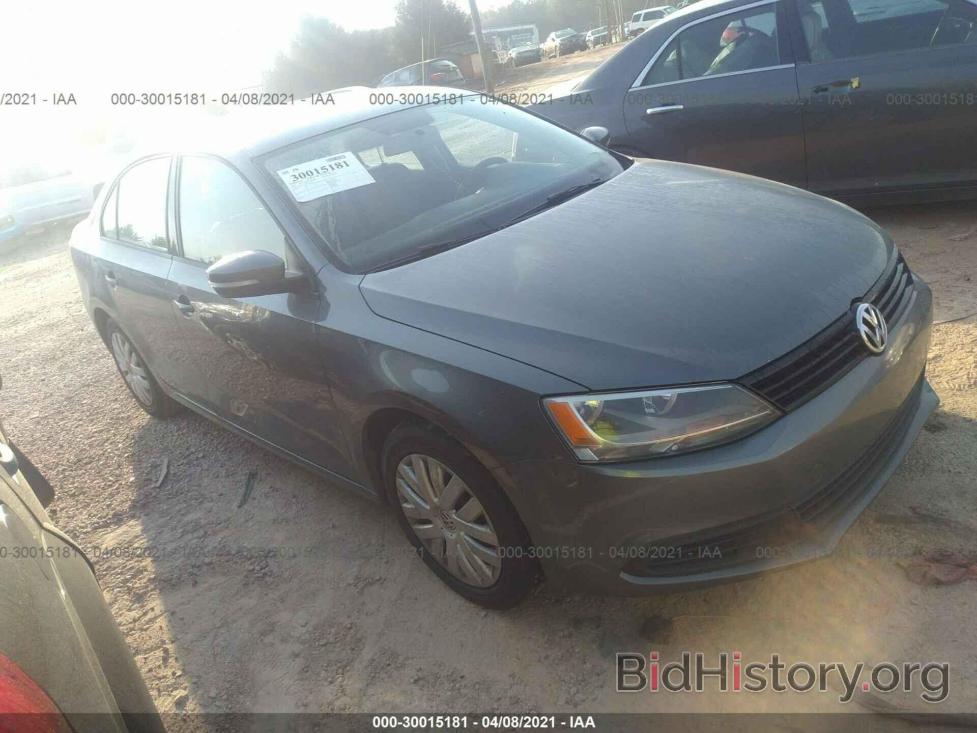 Photo 3VWD17AJ4EM358766 - VOLKSWAGEN JETTA SEDAN 2014