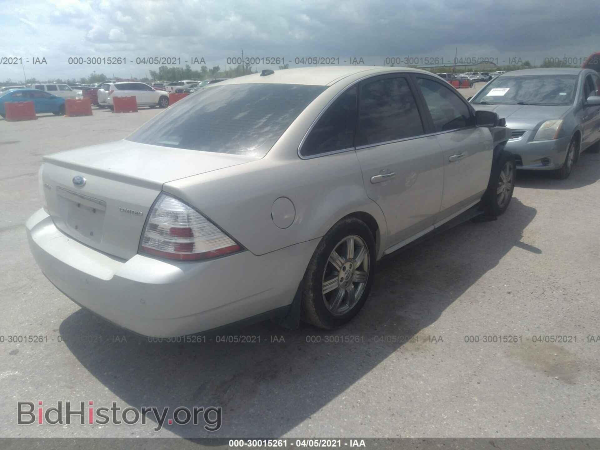 2008 FORD TAURUS - VIN: 1FAHP25W28G116543 - Фото 4
