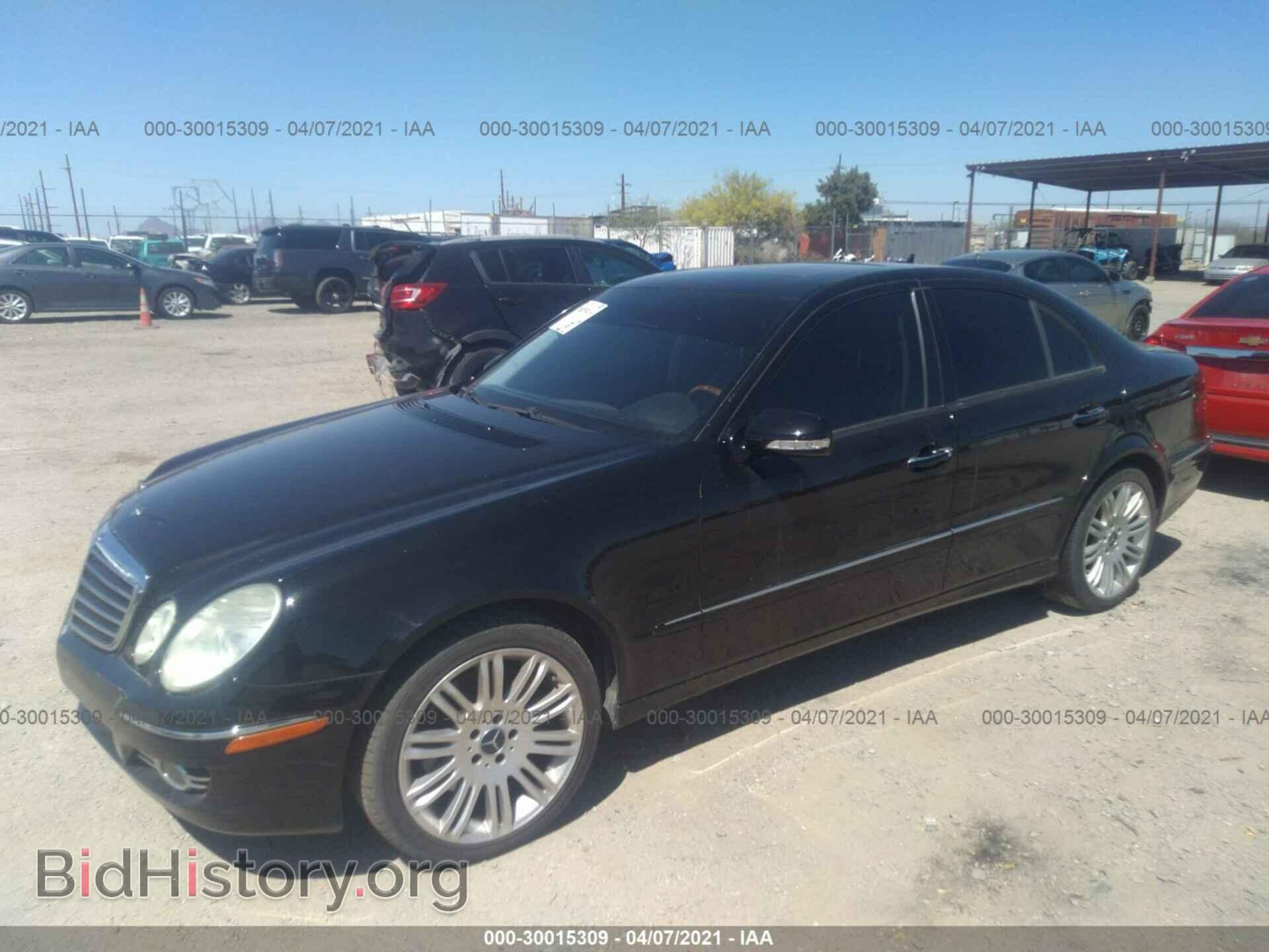 2008 MERCEDES-BENZ E-CLASS - VIN: WDBUF87X08B295651 - Фото 2