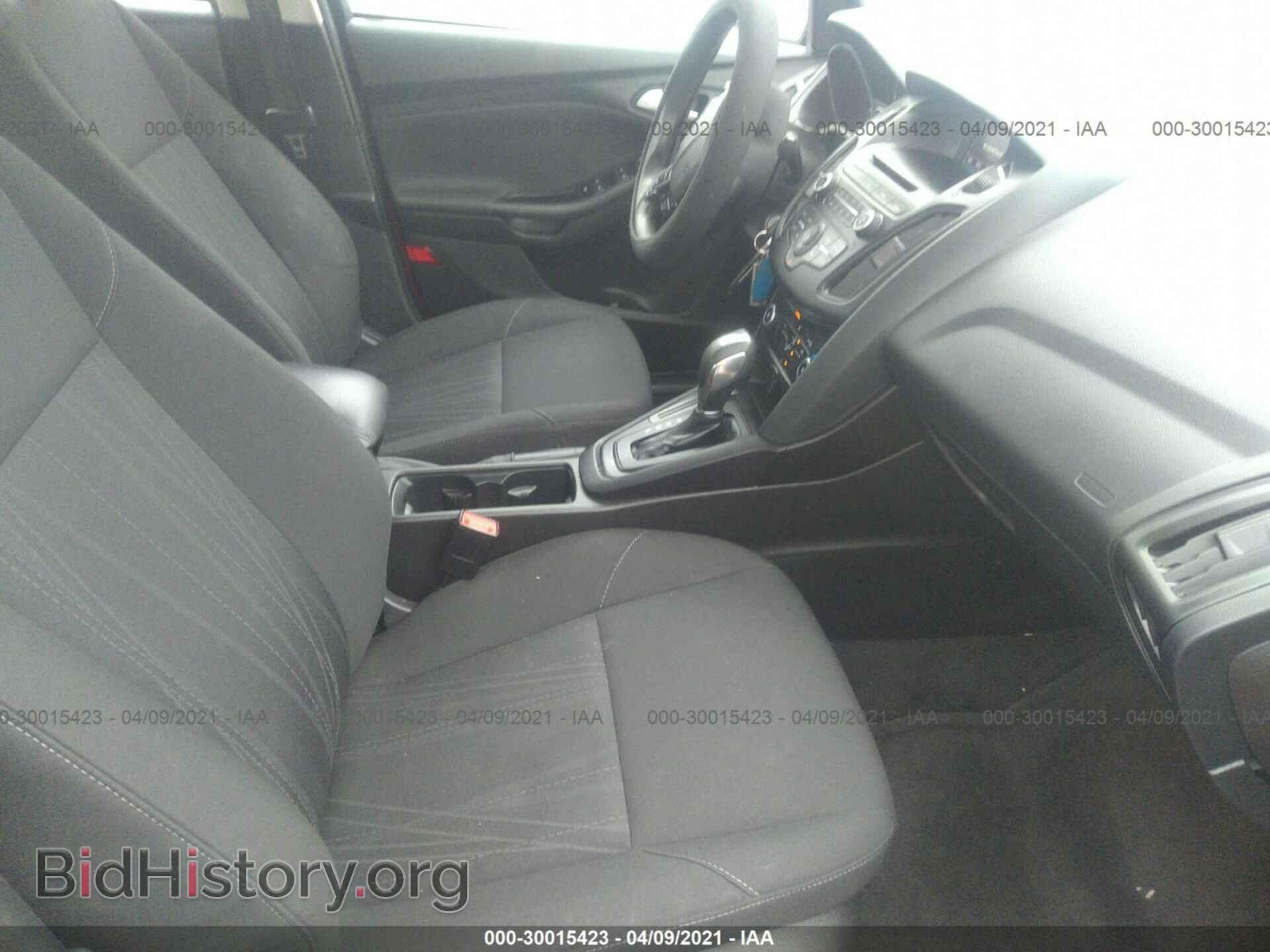 2016 FORD FOCUS - VIN: 1FADP3F23GL201610 - Photo 5