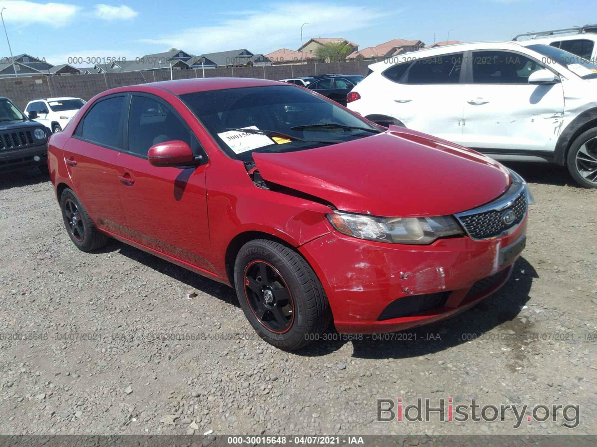 Photo KNAFU4A21D5656073 - KIA FORTE 2013