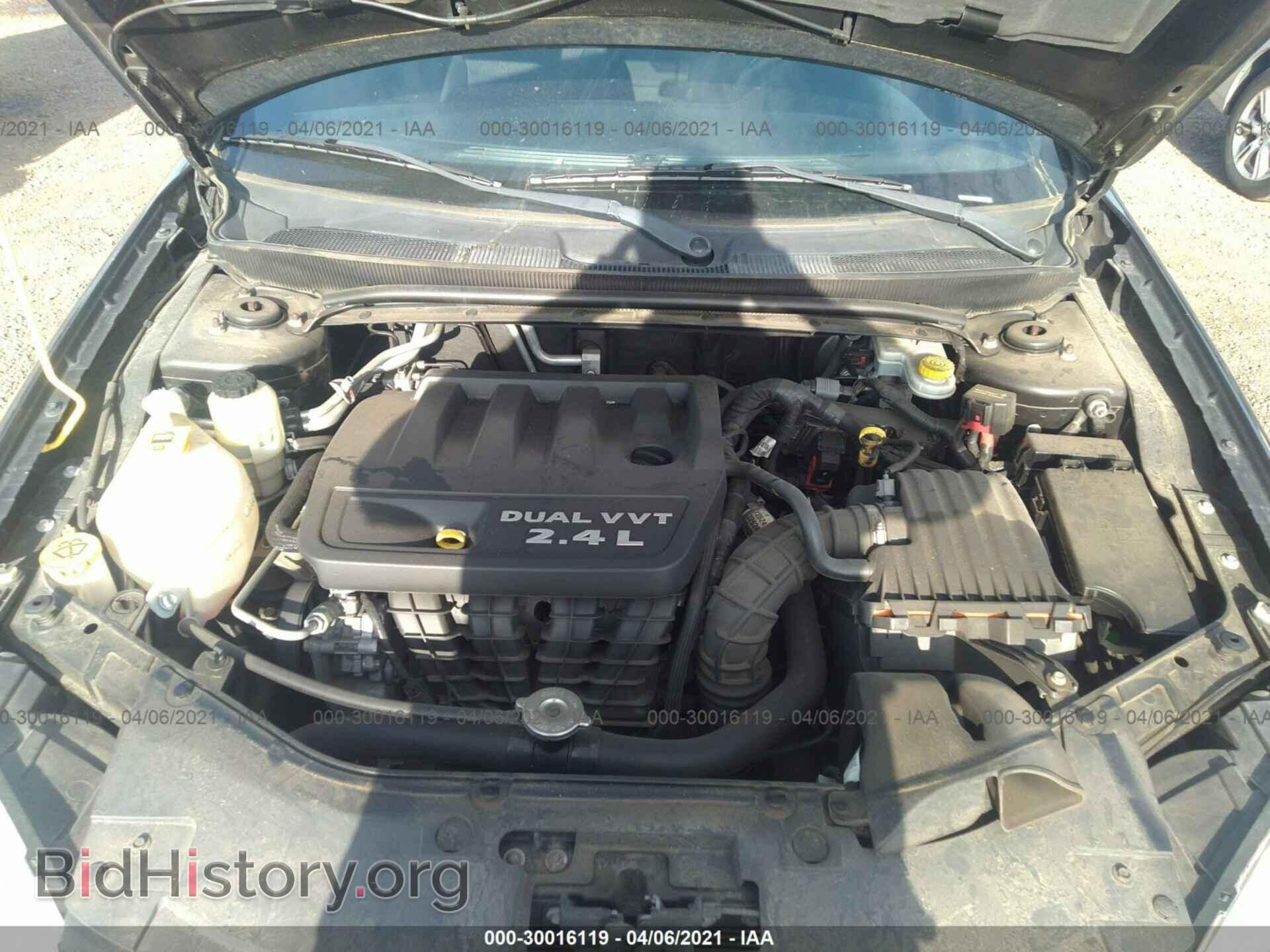 2013 CHRYSLER 200 - VIN: 1C3CCBBB5DN713780 - Фото 10