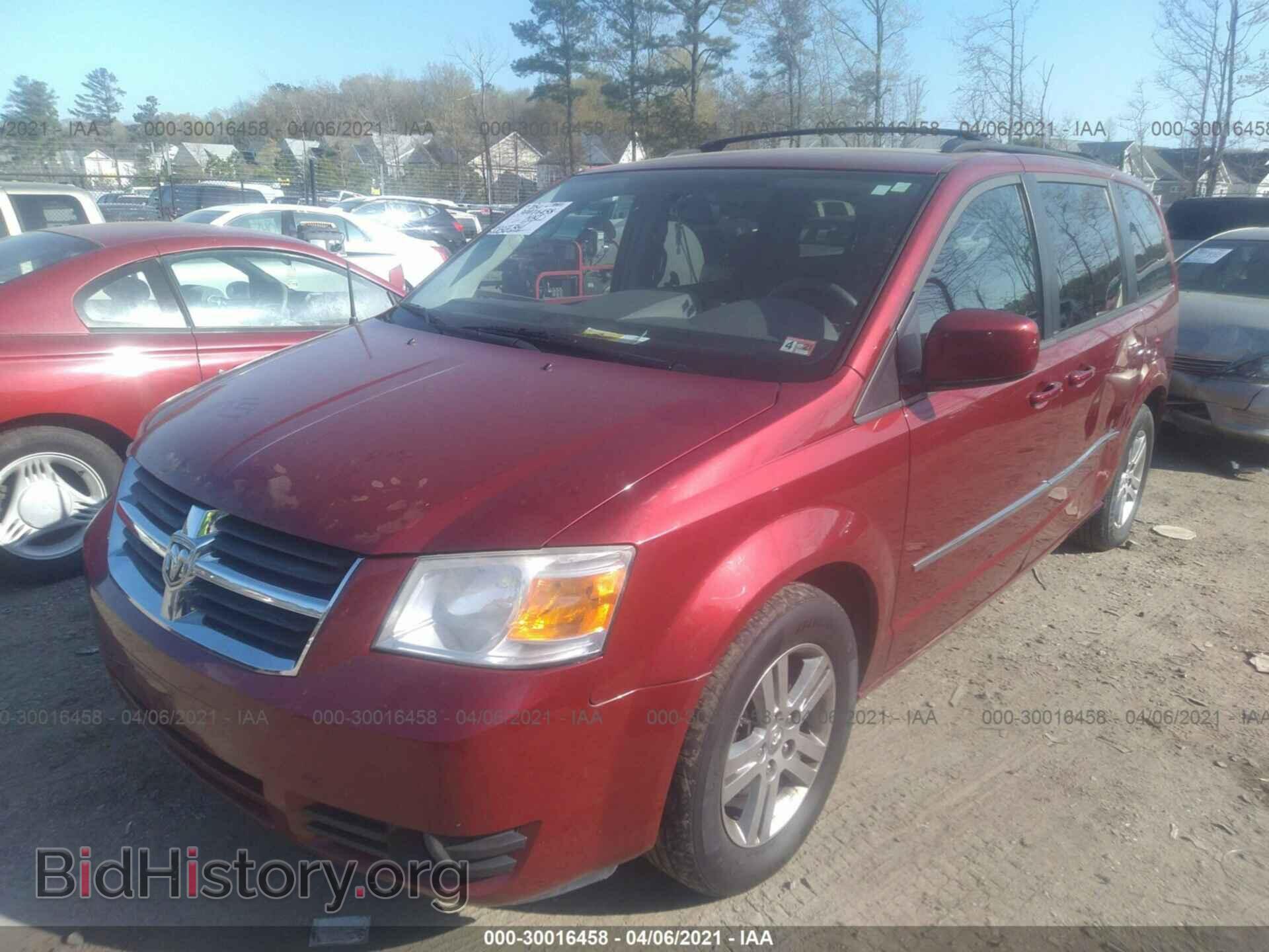 2010 DODGE GRAND CARAVAN - VIN: 2D4RN6DX5AR454838 - Фото 2