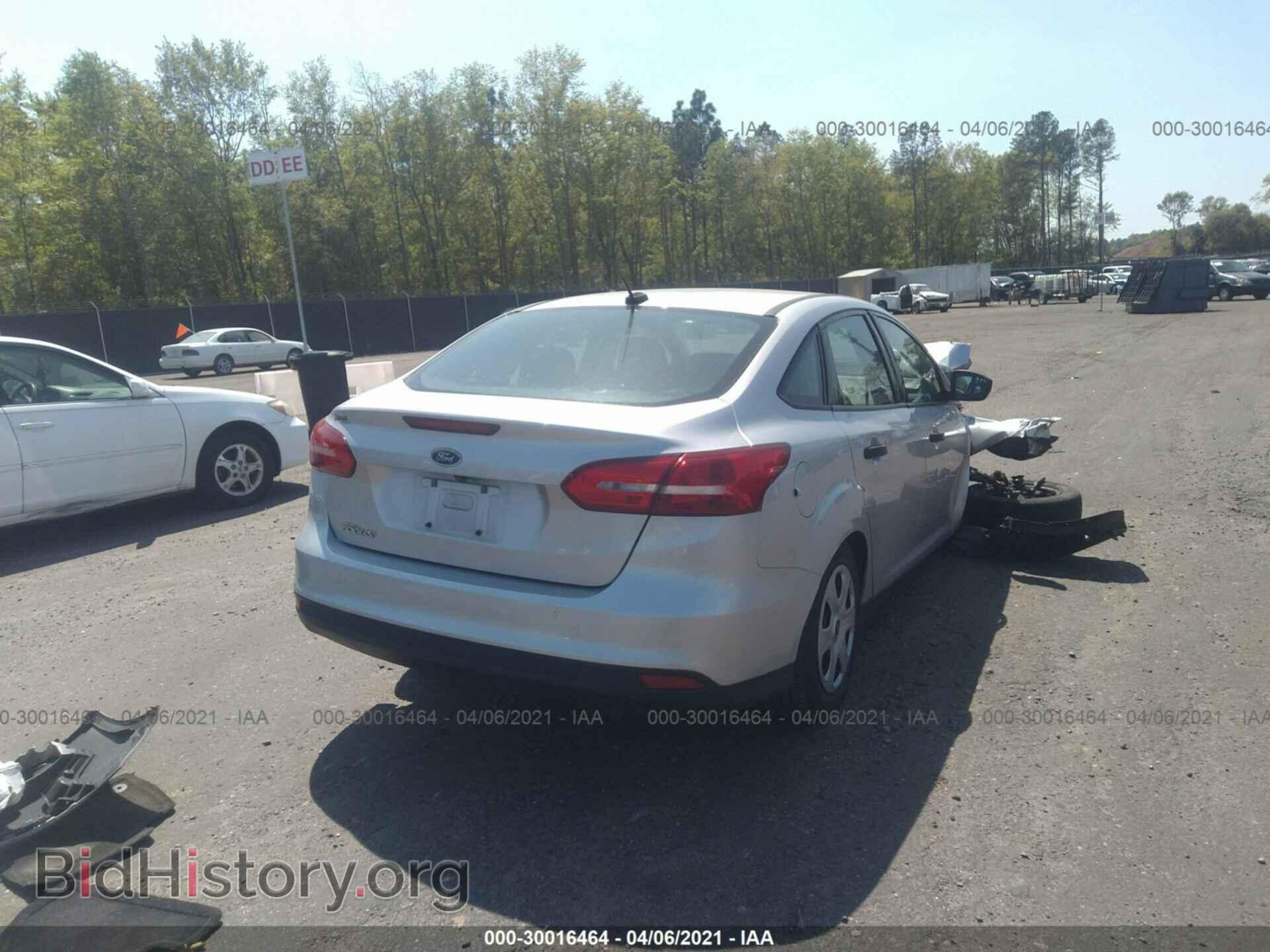 2016 FORD FOCUS - VIN: 1FADP3E20GL296368 - Фото 4