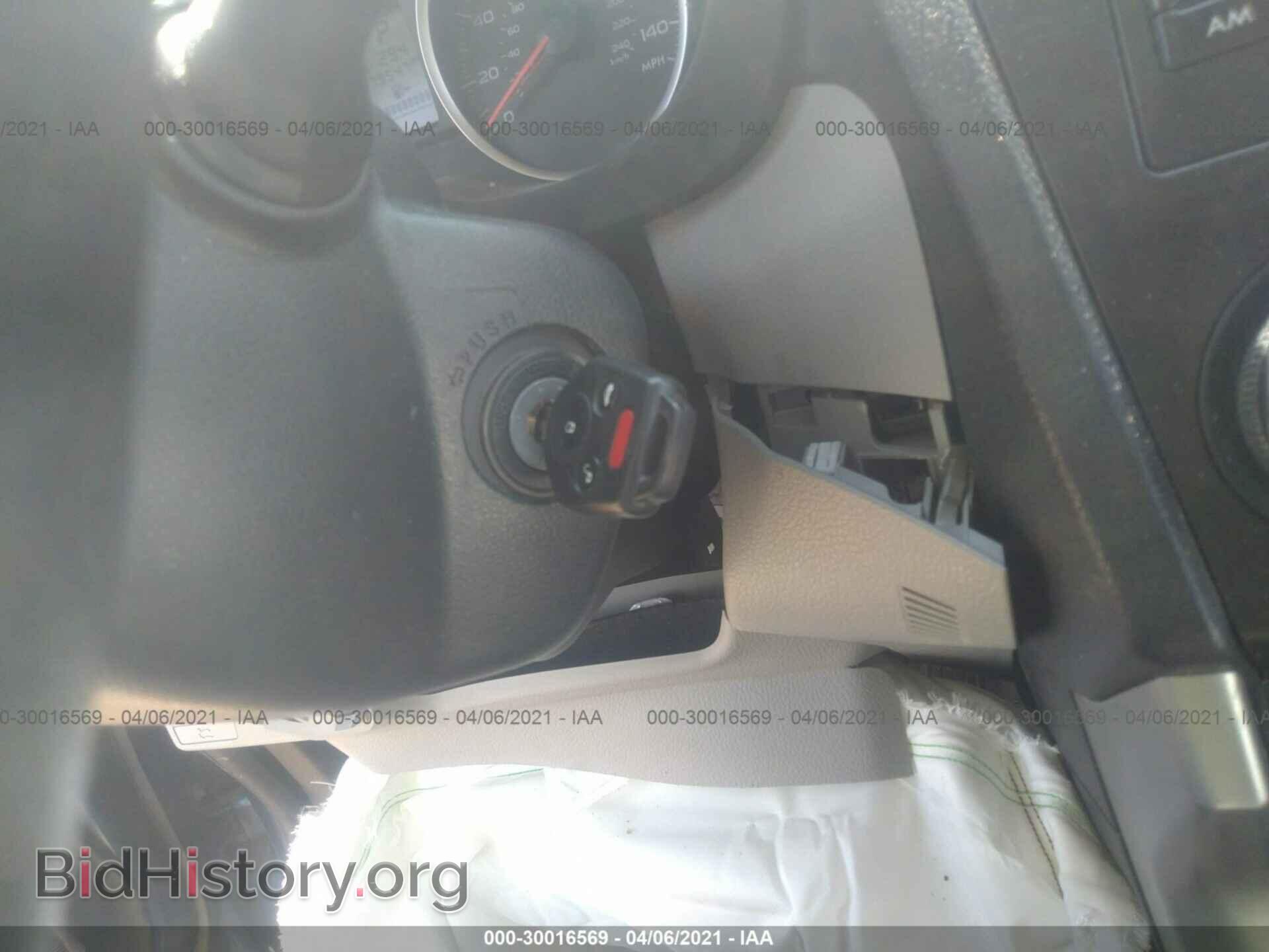 2014 SUBARU FORESTER - VIN: JF2SJAEC4EH450856 - Фото 11
