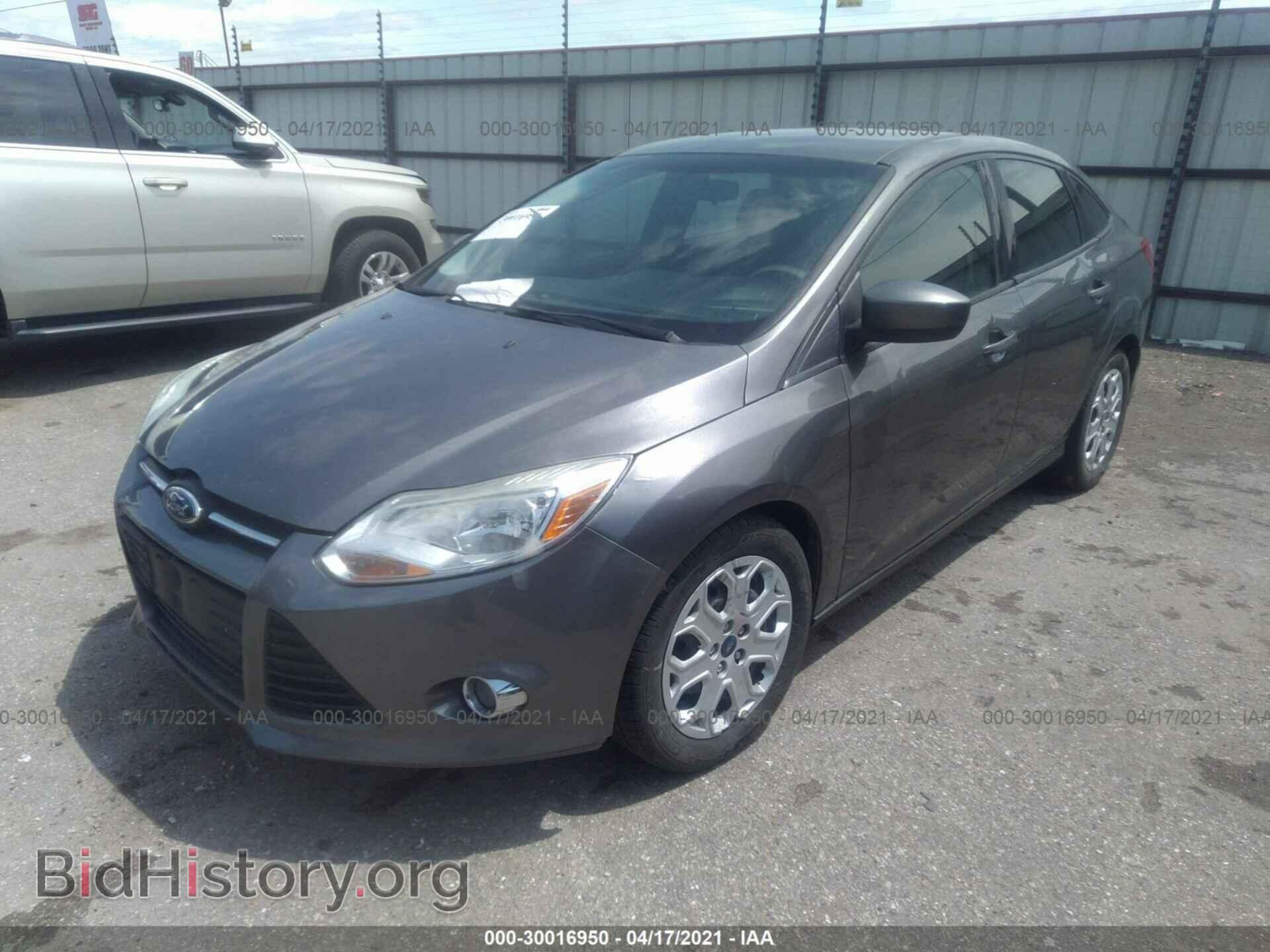 2012 FORD FOCUS - VIN: 1FAHP3F2XCL449607 - Photo 2