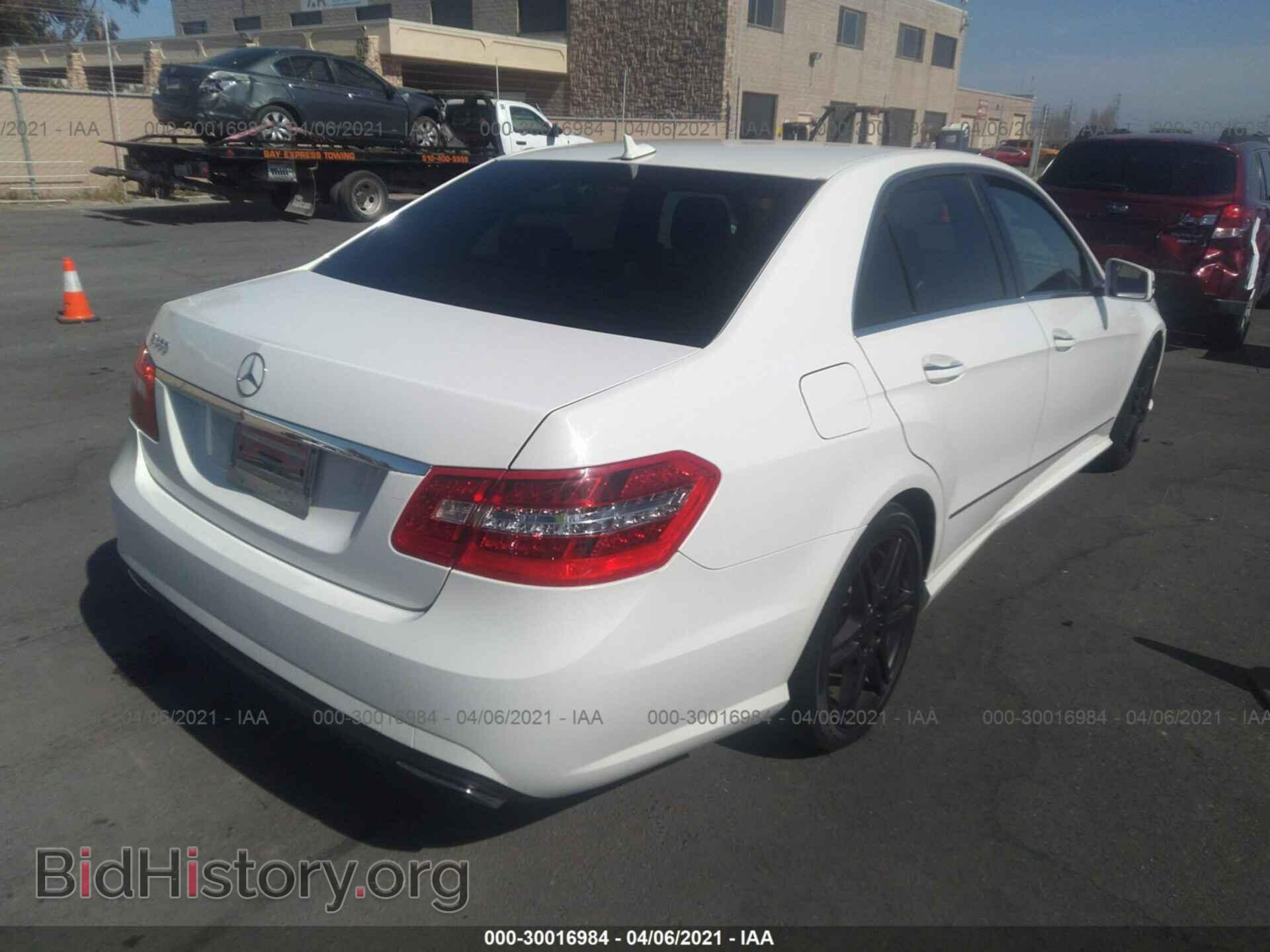 2010 MERCEDES-BENZ E-CLASS - VIN: WDDHF5GB7AA240685 - Фото 4