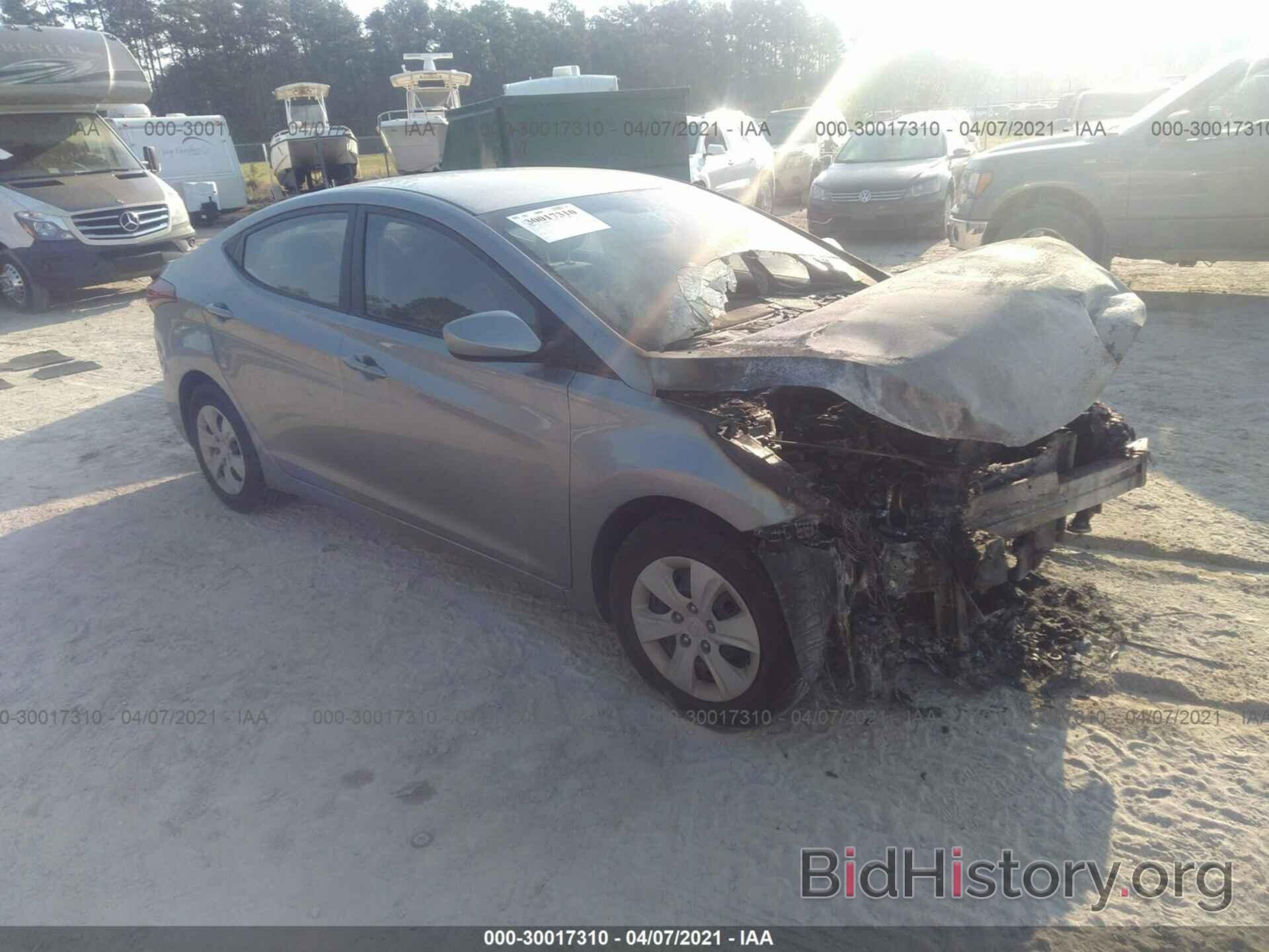 Фотография 5NPDH4AE4GH797460 - HYUNDAI ELANTRA 2016