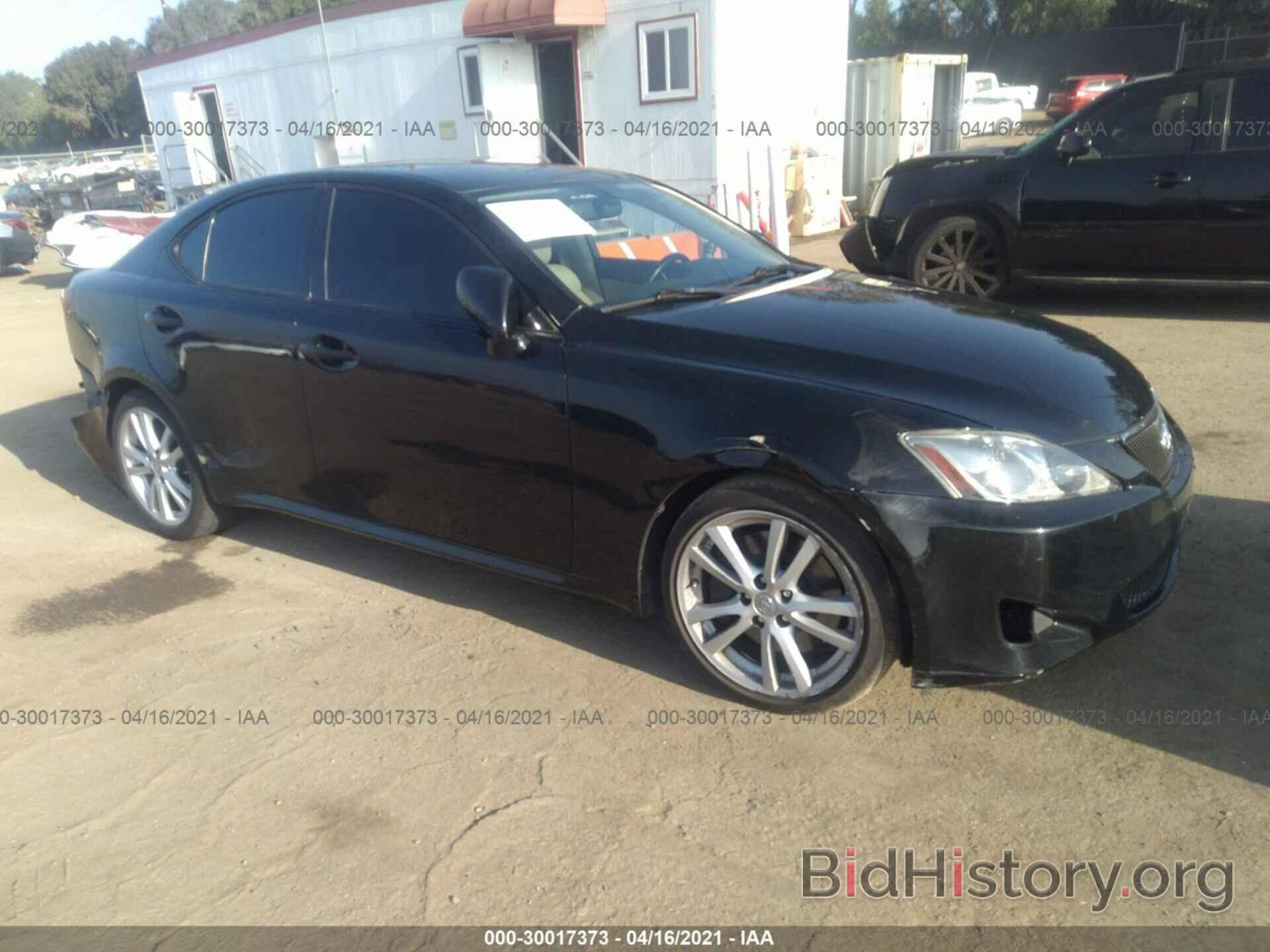 Photo JTHBE262X65002623 - LEXUS IS 350 2006