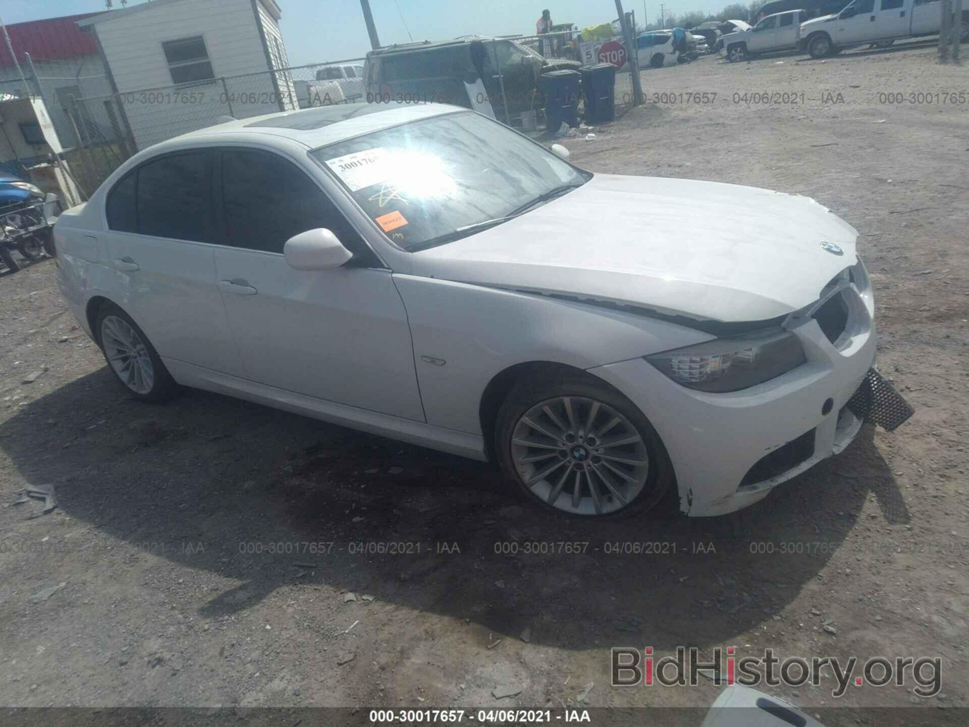 Photo WBAPL5C56BA919411 - BMW 3 SERIES 2011