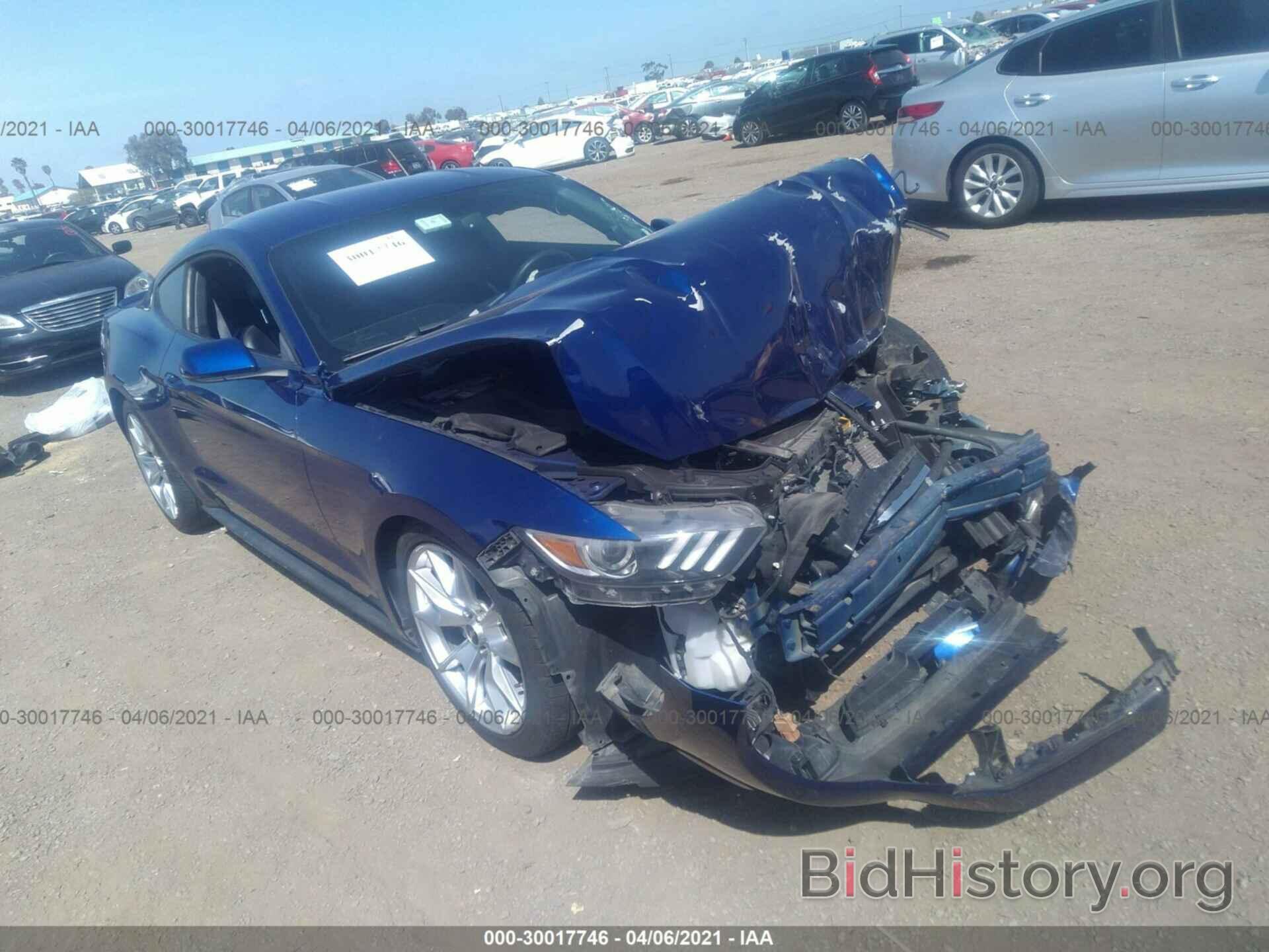 Photo 1FA6P8TH3F5413134 - FORD MUSTANG 2015