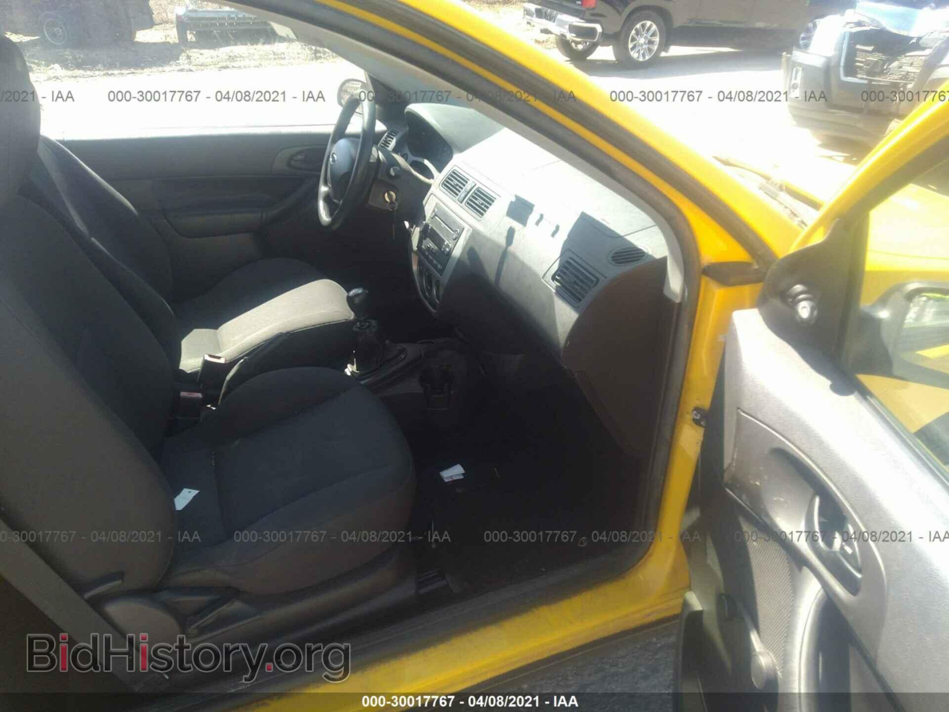 2007 FORD FOCUS - VIN: 1FAFP31N57W252535 - Photo 5