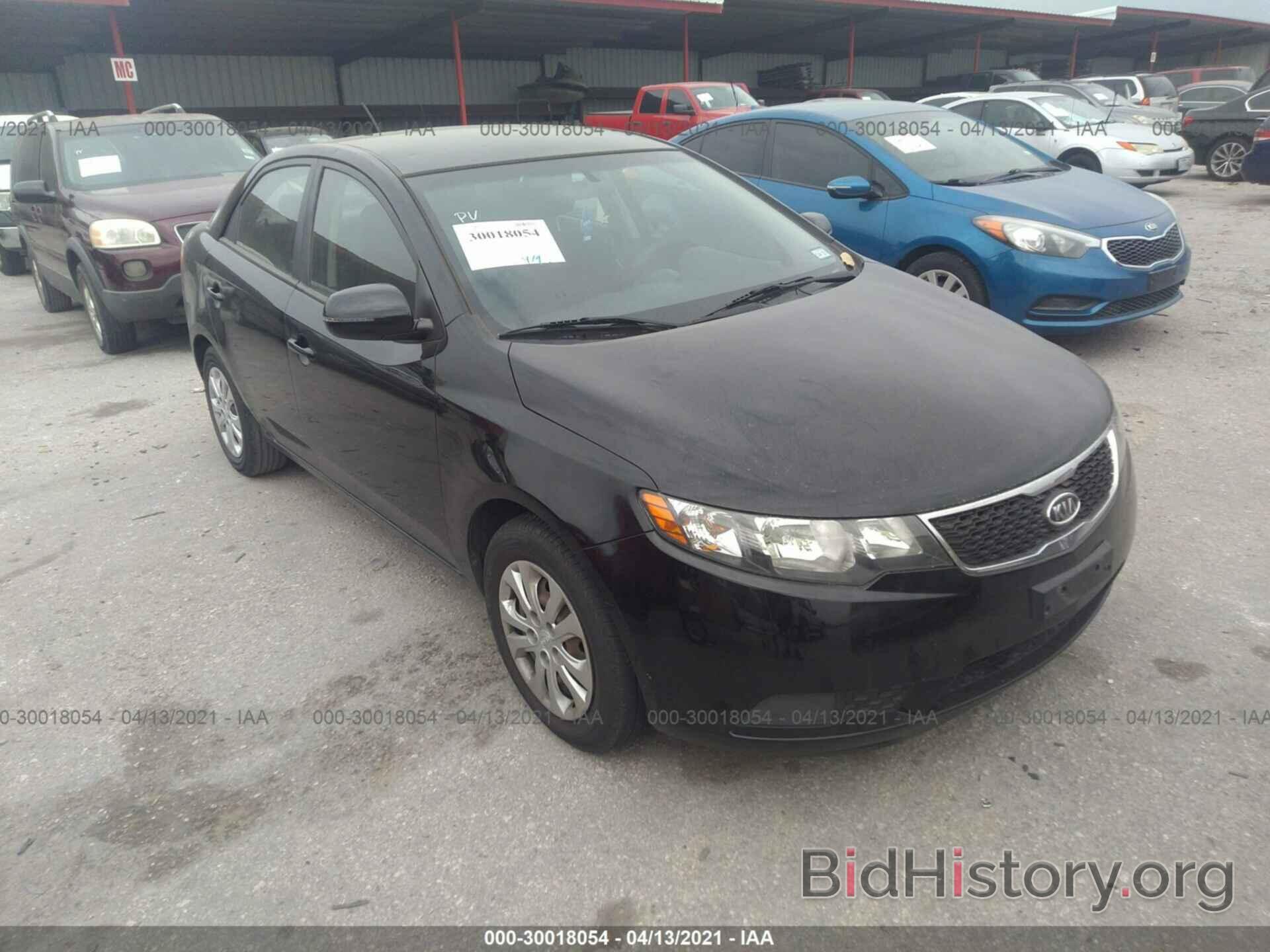 Photo KNAFU4A21B5457506 - KIA FORTE 2011