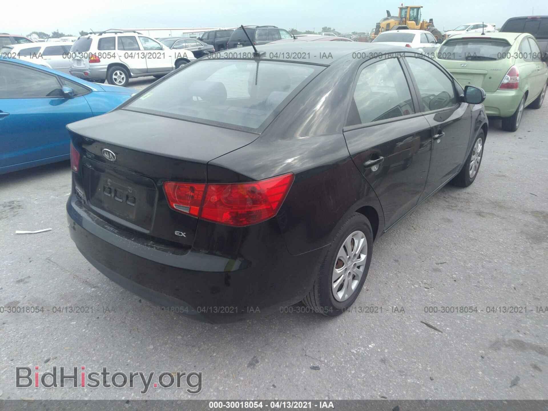 2011 KIA FORTE - VIN: KNAFU4A21B5457506 - Фото 4
