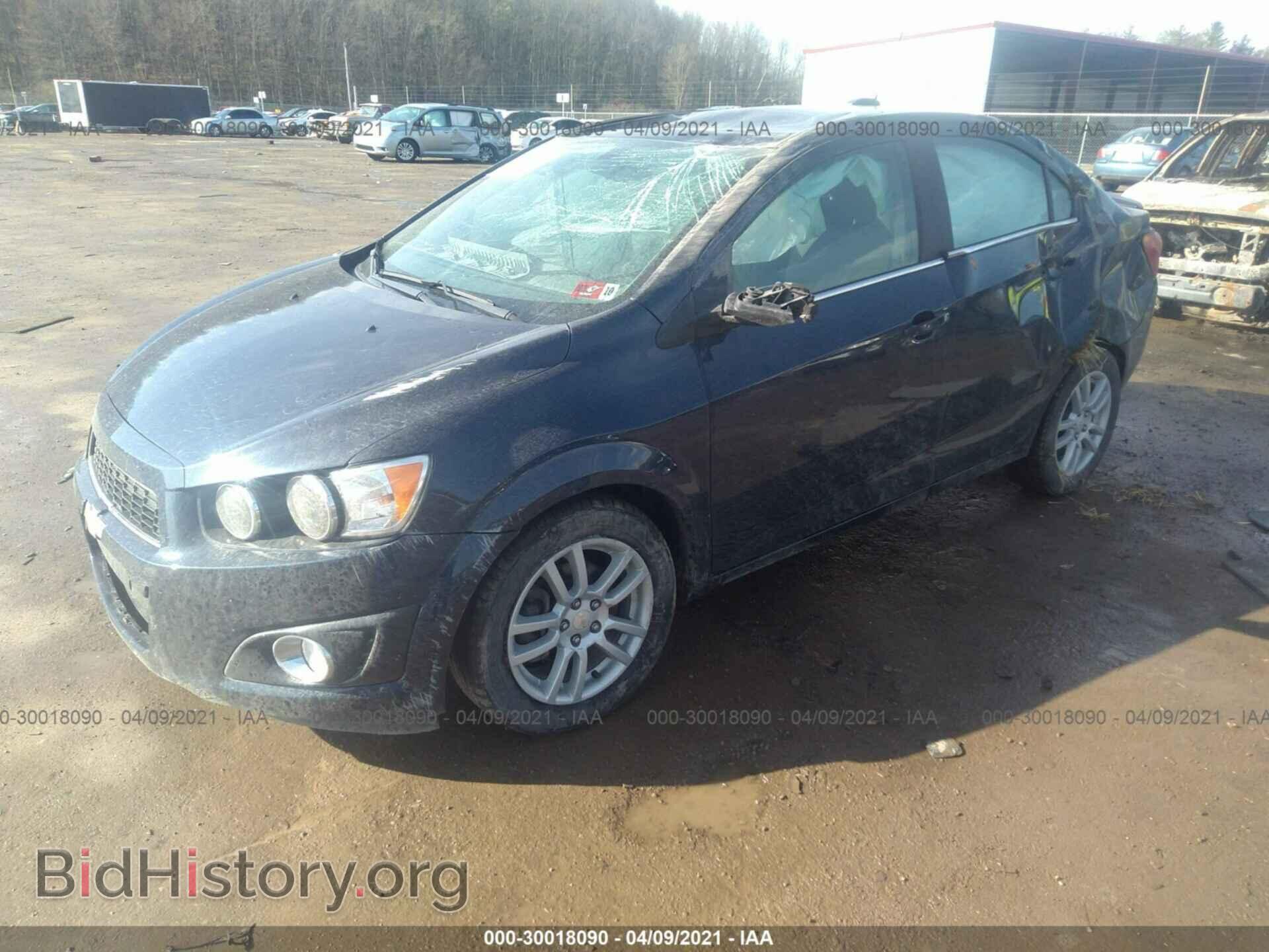 2015 CHEVROLET SONIC - VIN: 1G1JC5SH8F4132476 - Фото 2