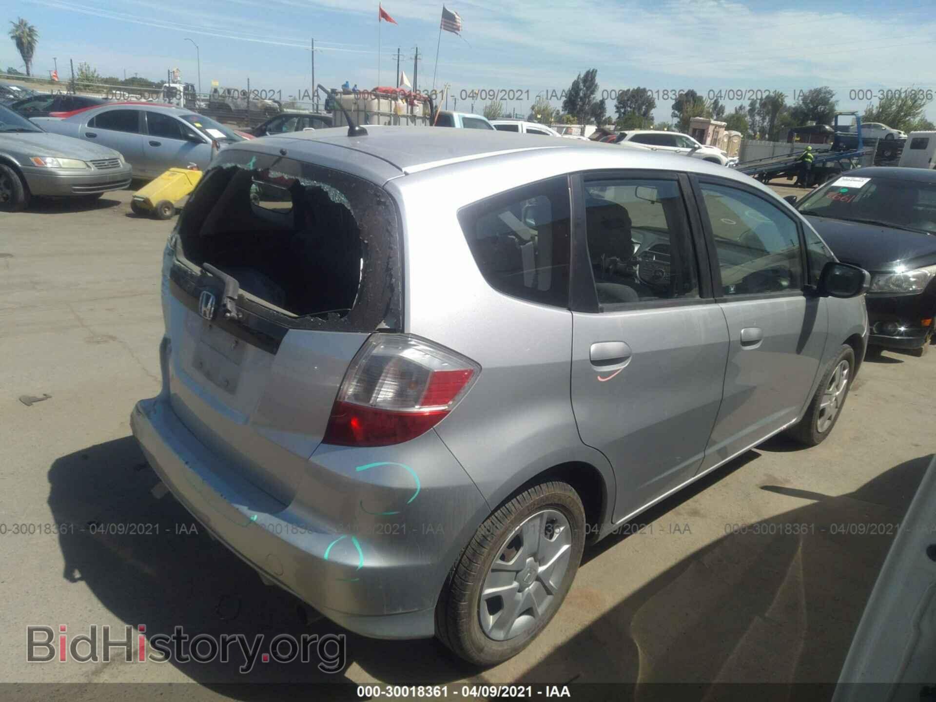 2012 HONDA FIT - VIN: JHMGE8H31CC033796 - Фото 4