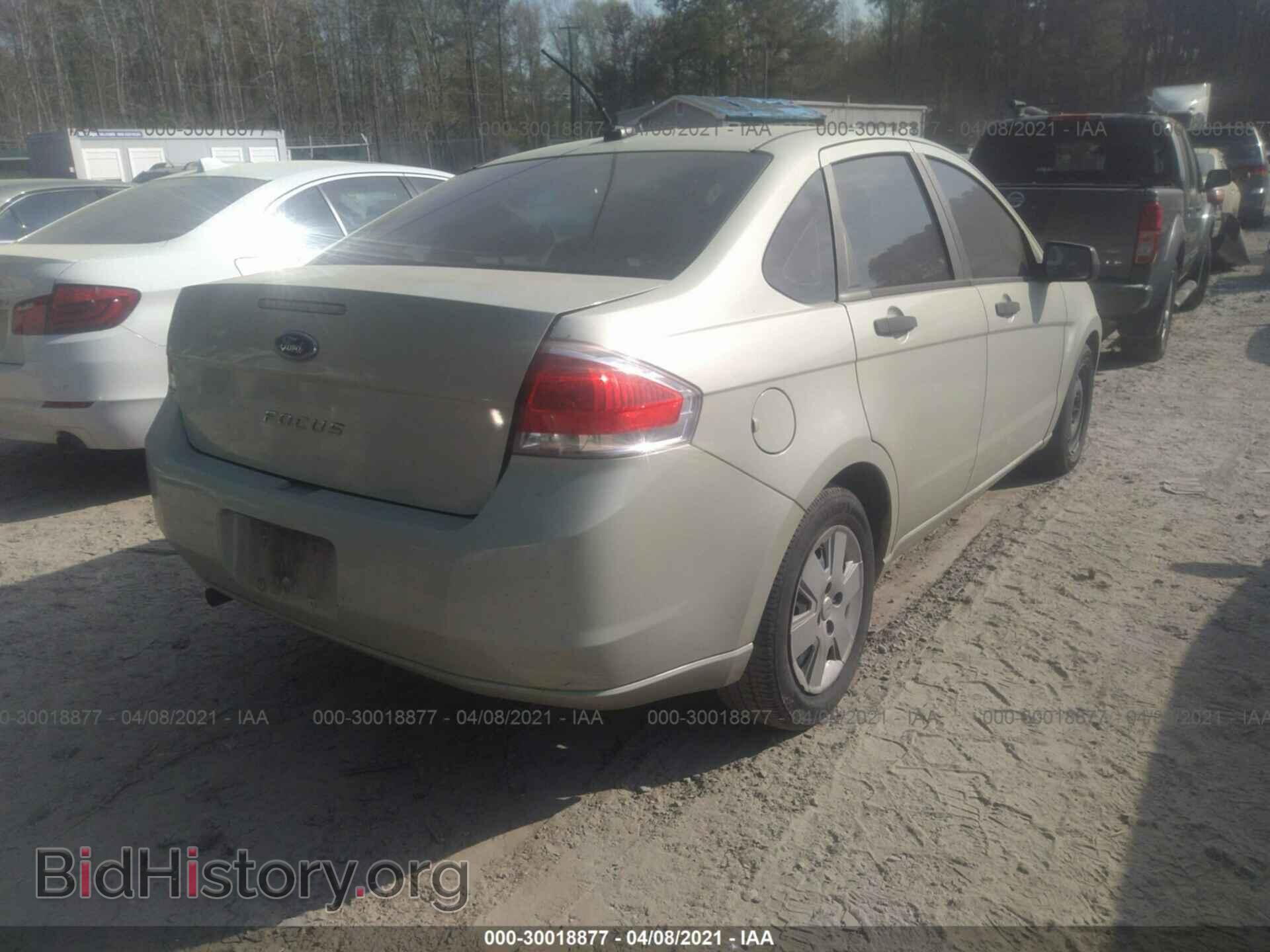 2011 FORD FOCUS - VIN: 1FAHP3ENXBW150272 - Фото 4